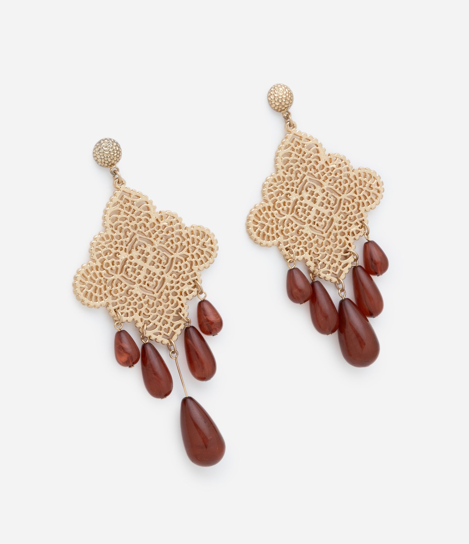 Brinco Médio com Arabesco Vazado e Gotas Dourado/Vermelho 1