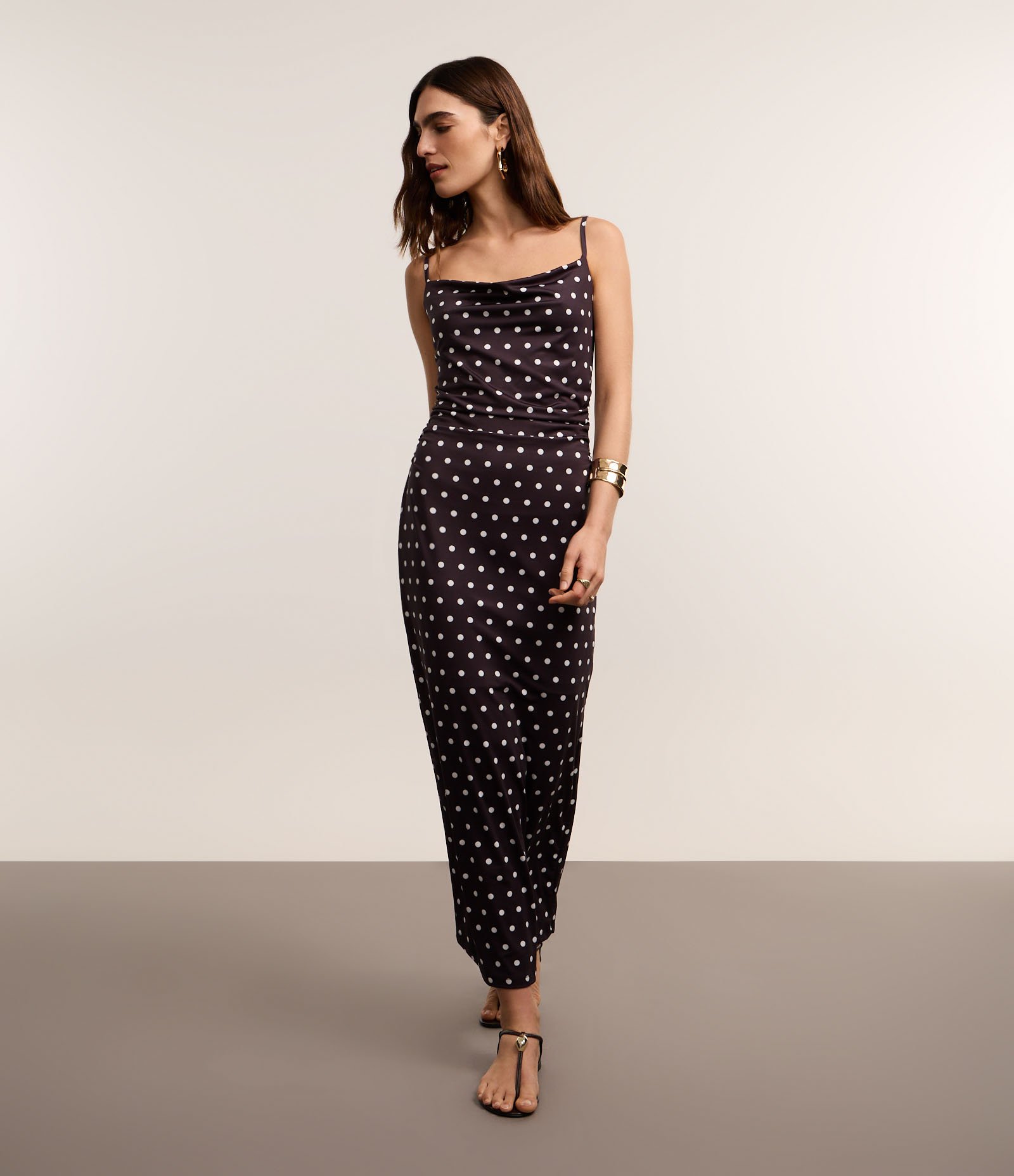 Vestido Evasê Midi em Microfibra com Estampa Poá Bicolor 1