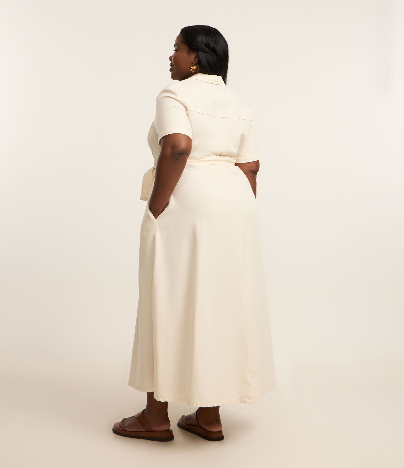 Vestido Midi em Sarja com Amarração Curve & Plus Size Bege 3