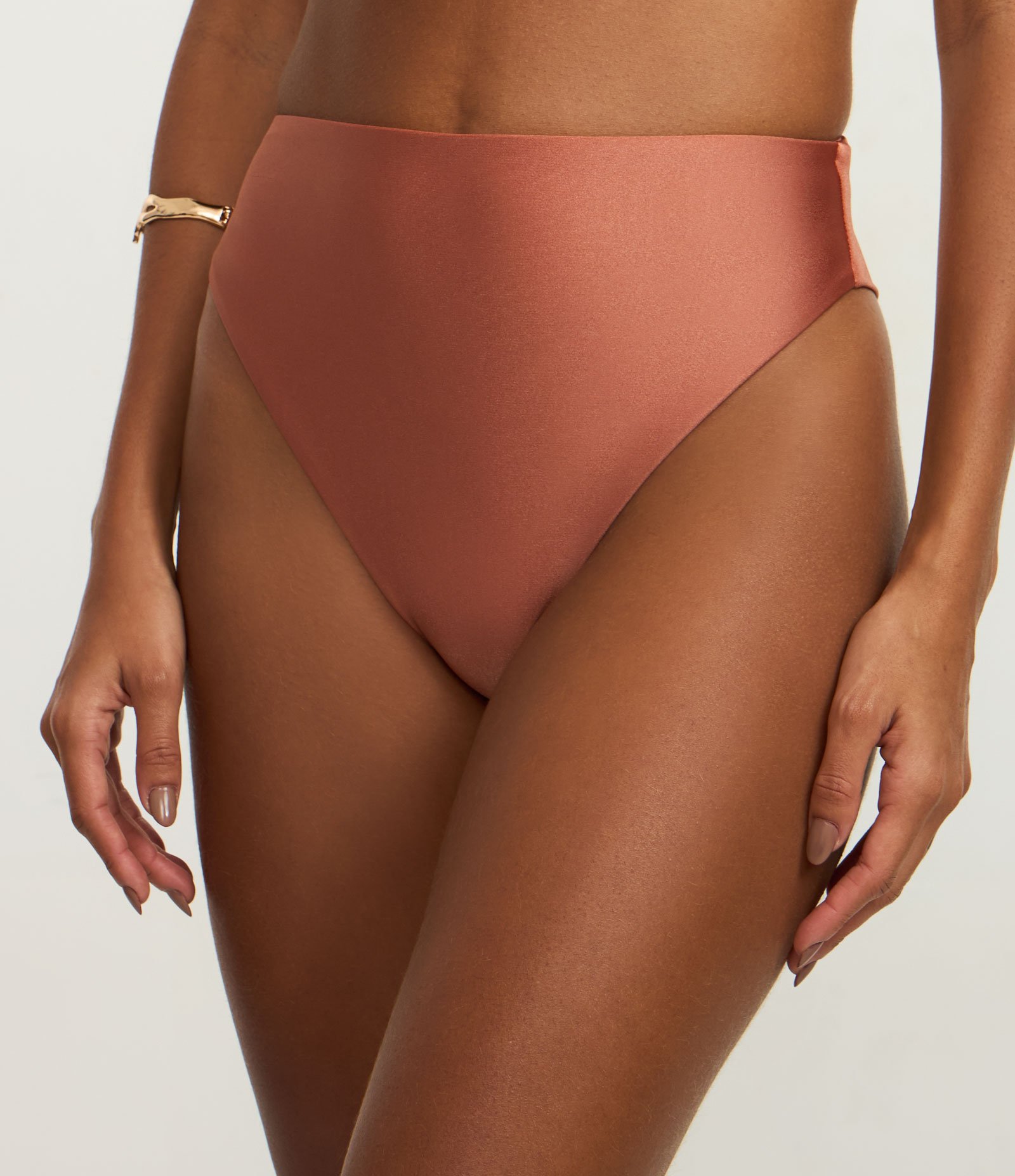 Biquíni Calcinha Hot Pants em Microfibra Brilhante com Fio Duplo Marrom 2