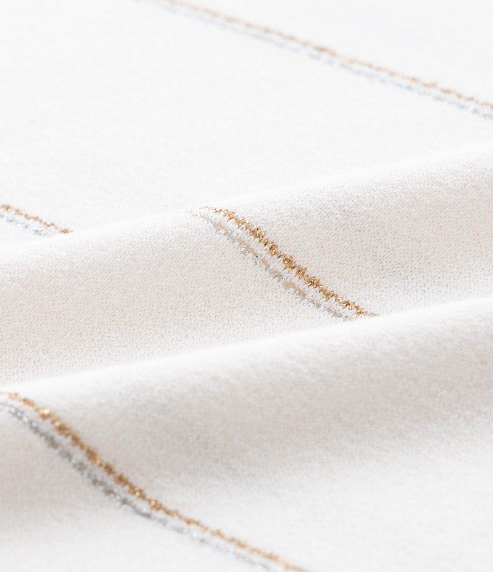 Blusa em Viscolycra Listrada com Fio Metalizado Curve & Plus Size Branco 6