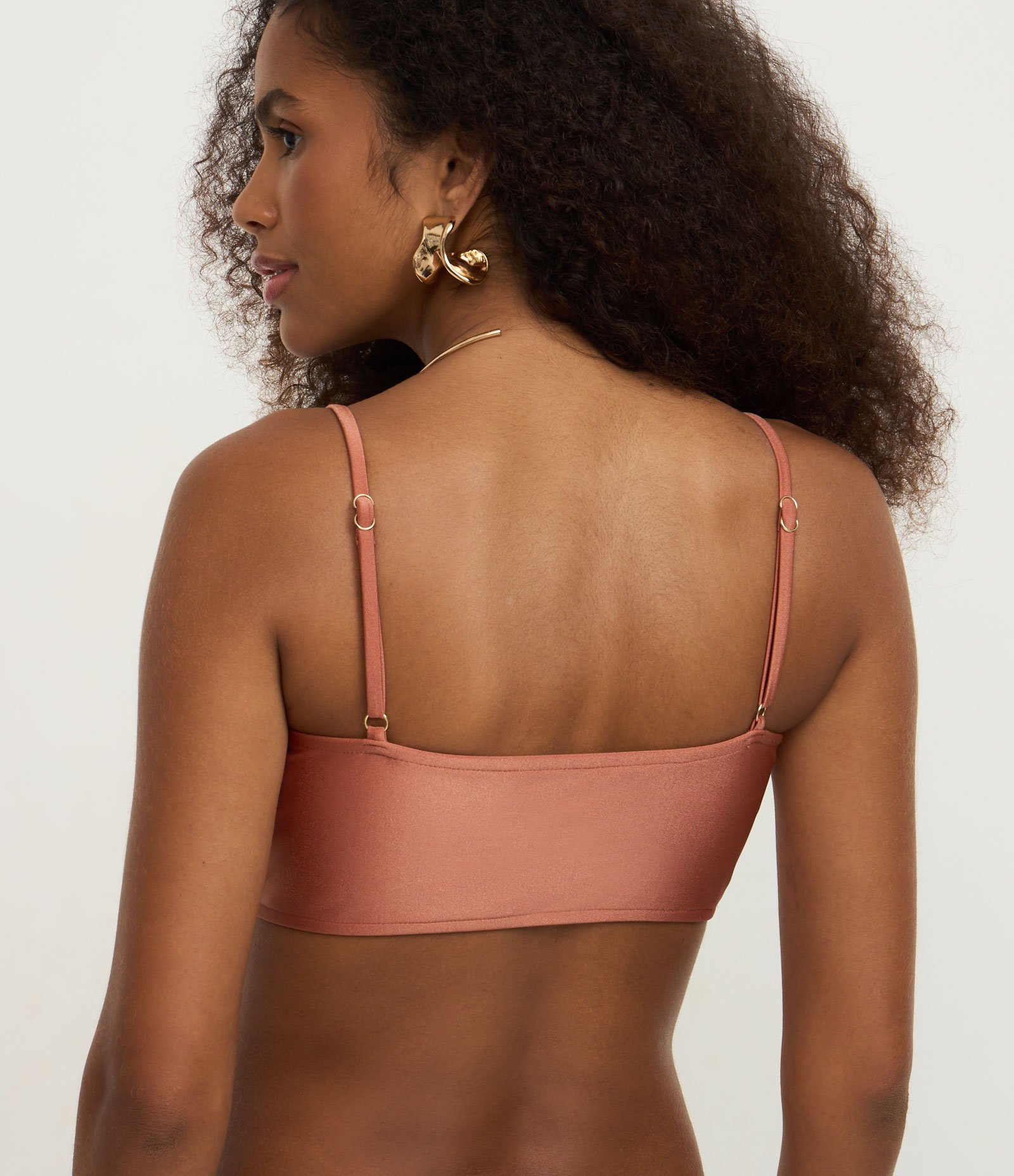 Biquini Top Bandeau em Microfibra com Bordado de Conchas Marrom 4