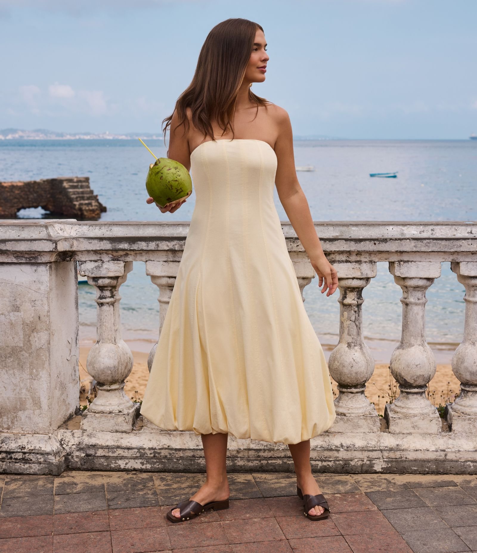 Vestido Balonê Midi Sem Alça em Viscolinho com Pregas Amplas Amarelo 7