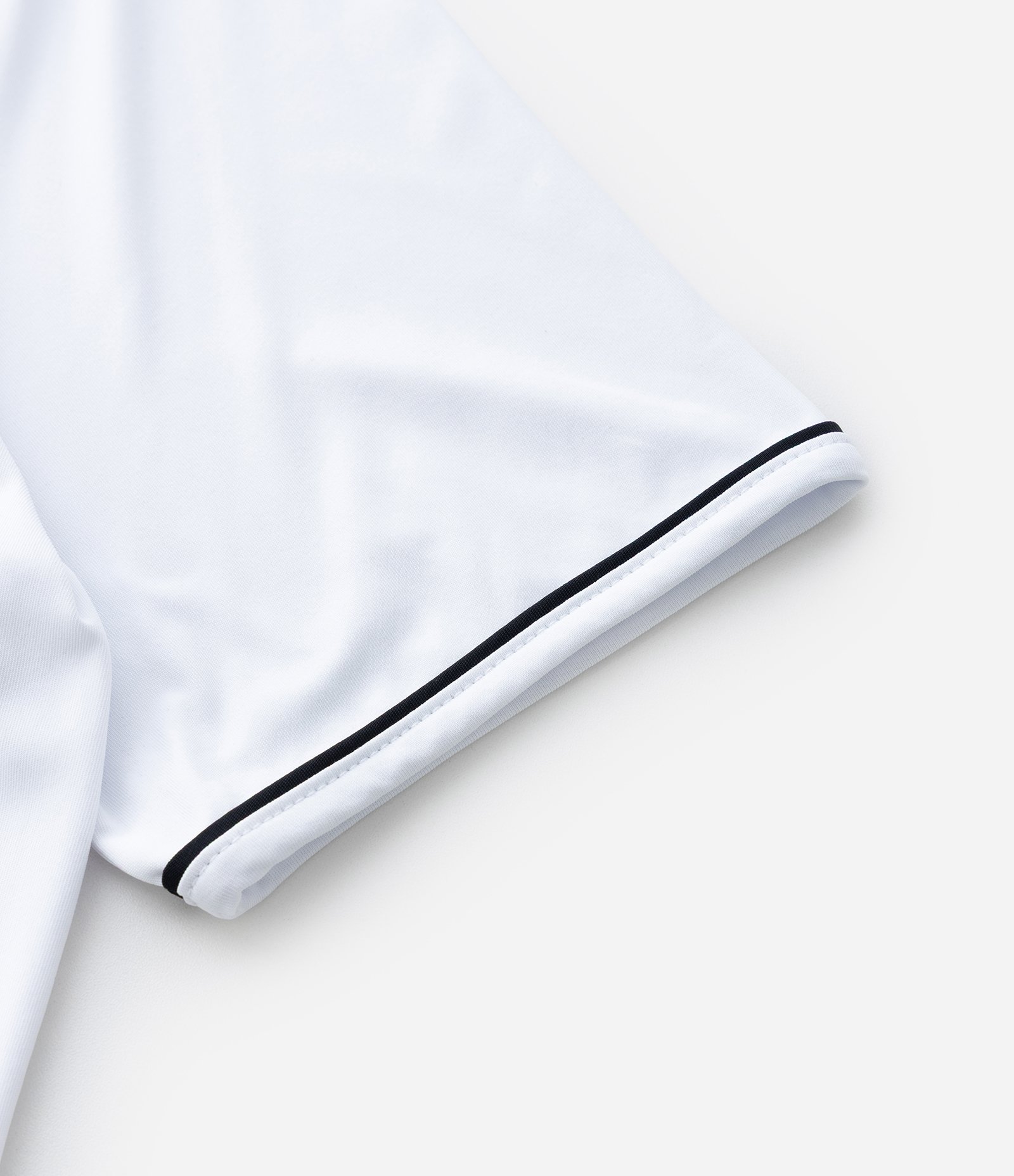 Camiseta Alongada Esportiva em Tecnologia Dry com Gola em V Curve & Plus Size Branco 7