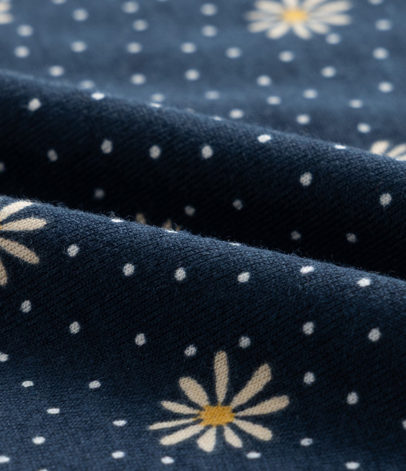 Camisola T-Shirt em Viscolycra com Estampa de Margaridas Curve & Plus Size Azul 5