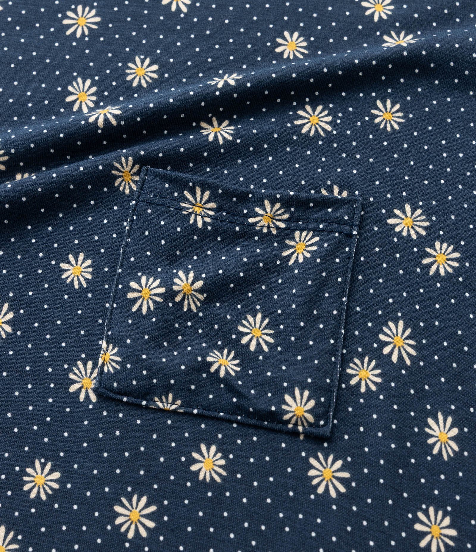 Camisola T-Shirt em Viscolycra com Estampa de Margaridas Curve & Plus Size Azul 6