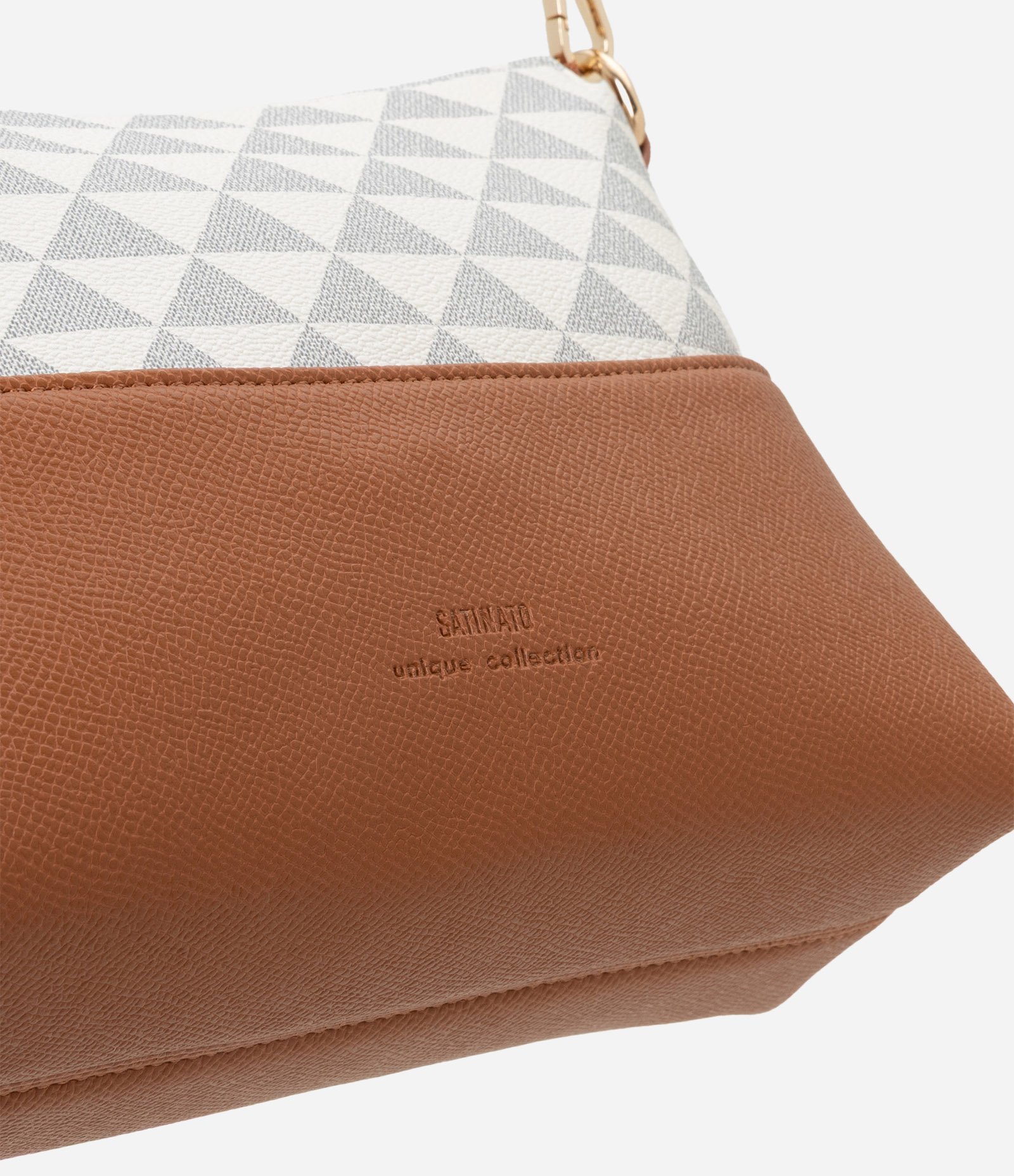 Bolsa Transversal Pequena com Estampa Triangular e Detalhes Contrastantes Off White-AC 4