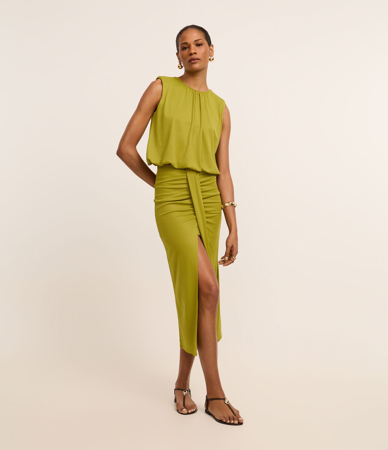 Saia Longa em Poliamida com Recorte Sobreposto e Franzidos Verde 1