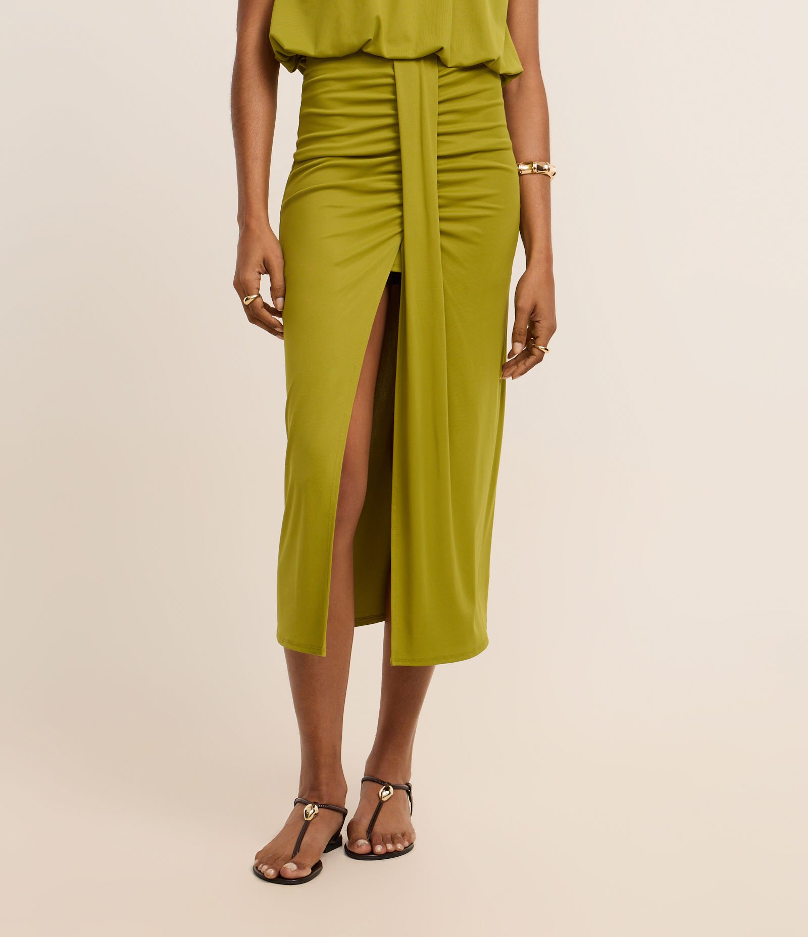 Saia Longa em Poliamida com Recorte Sobreposto e Franzidos Verde 3