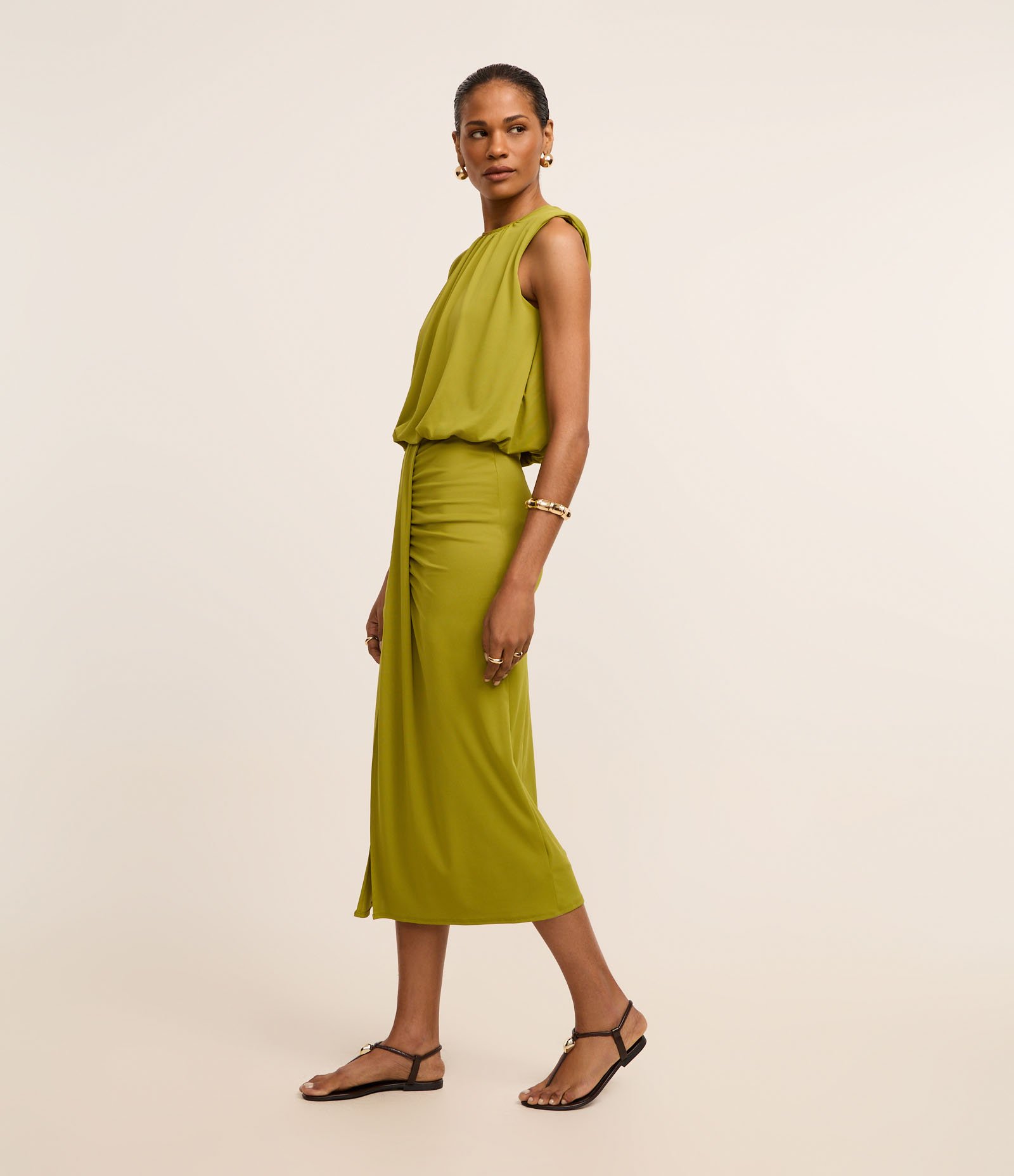 Saia Longa em Poliamida com Recorte Sobreposto e Franzidos Verde 5