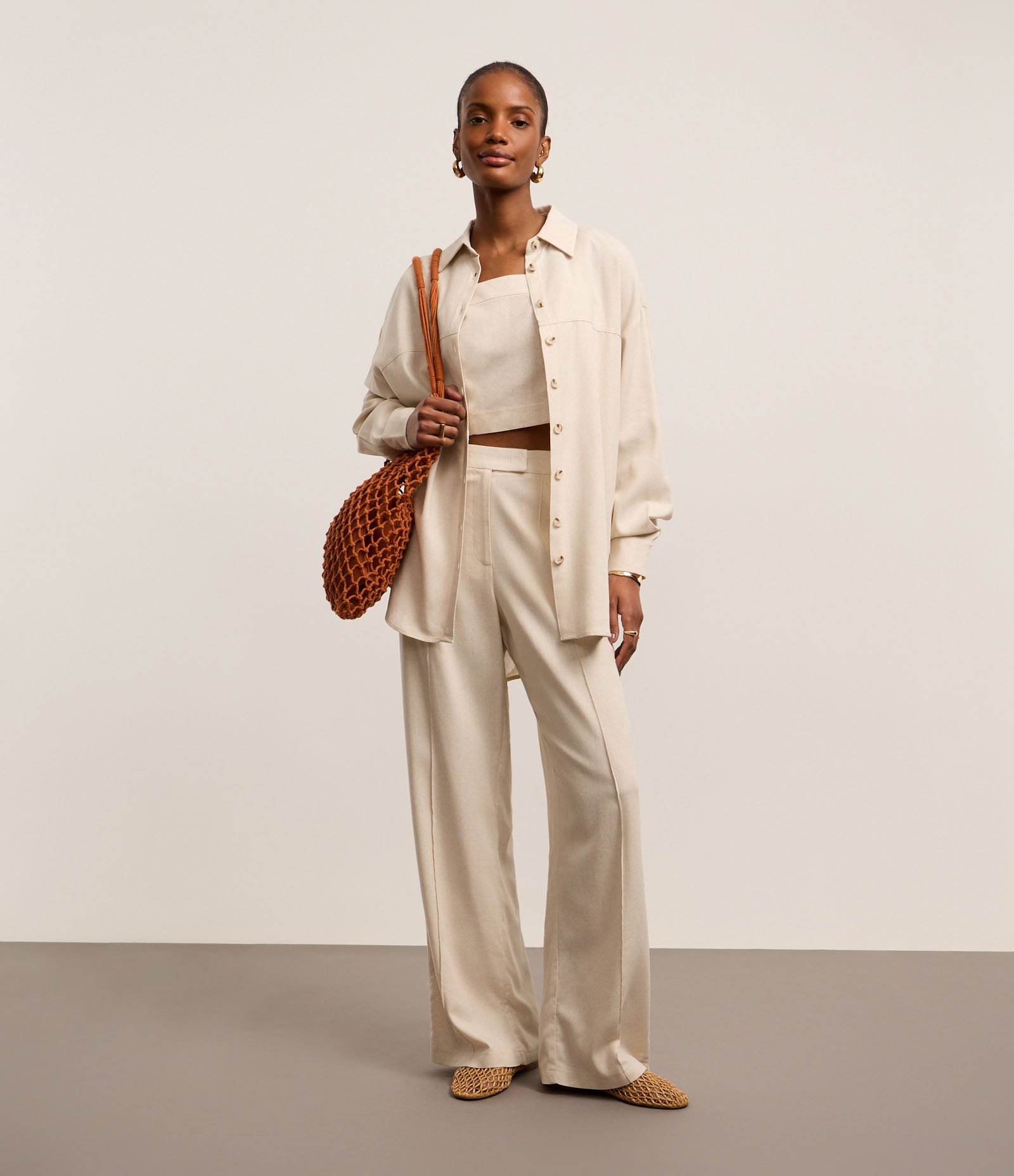 Camisa Alongada em Viscolinho com Recortes Bege 2