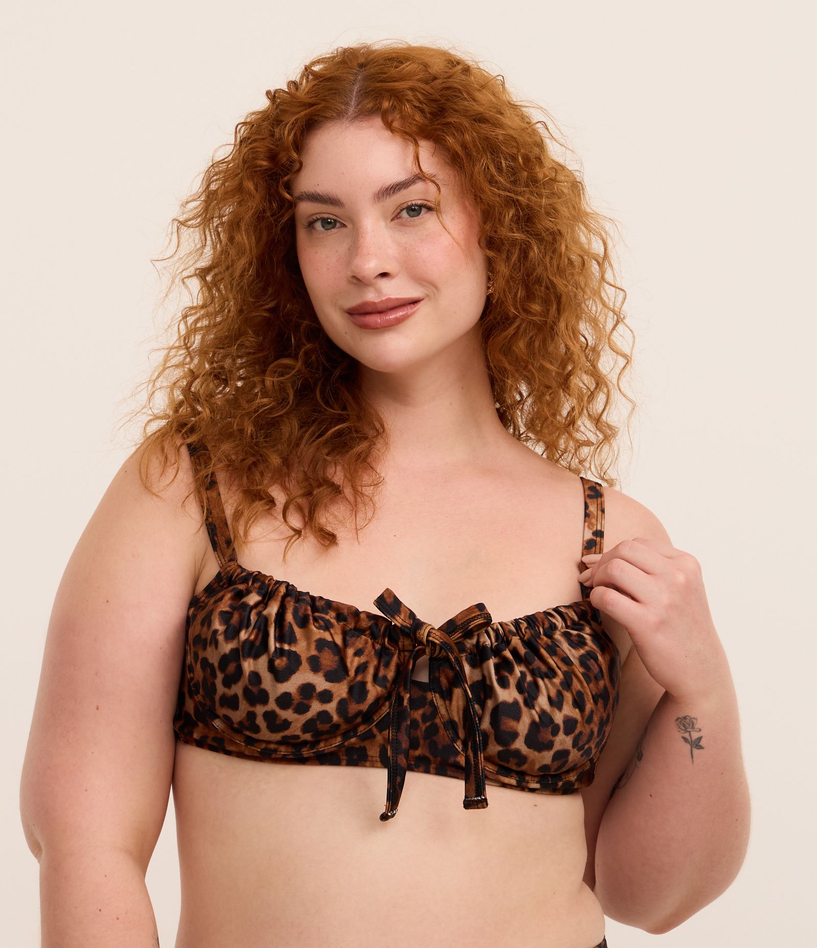 Biquini Top em Microfibra com Estampa Animal Print Onça Curve e Plus Size Marrom 1