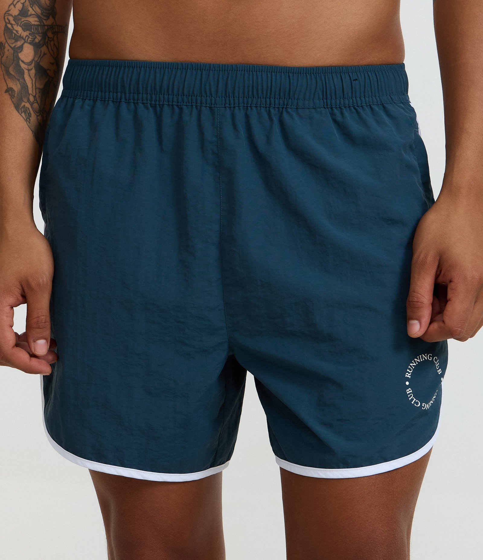 Bermuda Esportiva com Bolso Funcional Azul 2