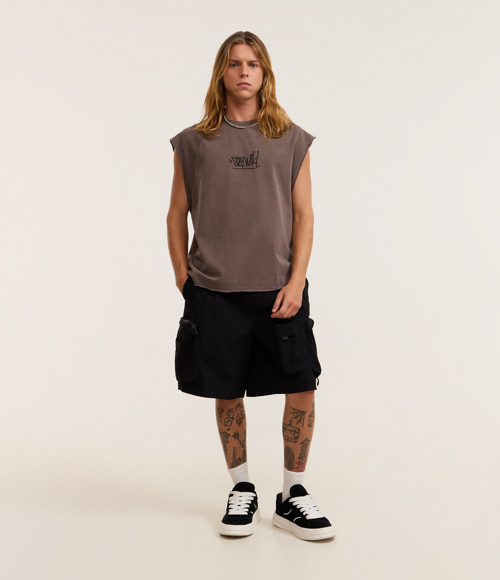 Bermuda Baggy Cropped com Bolsos Preto 1