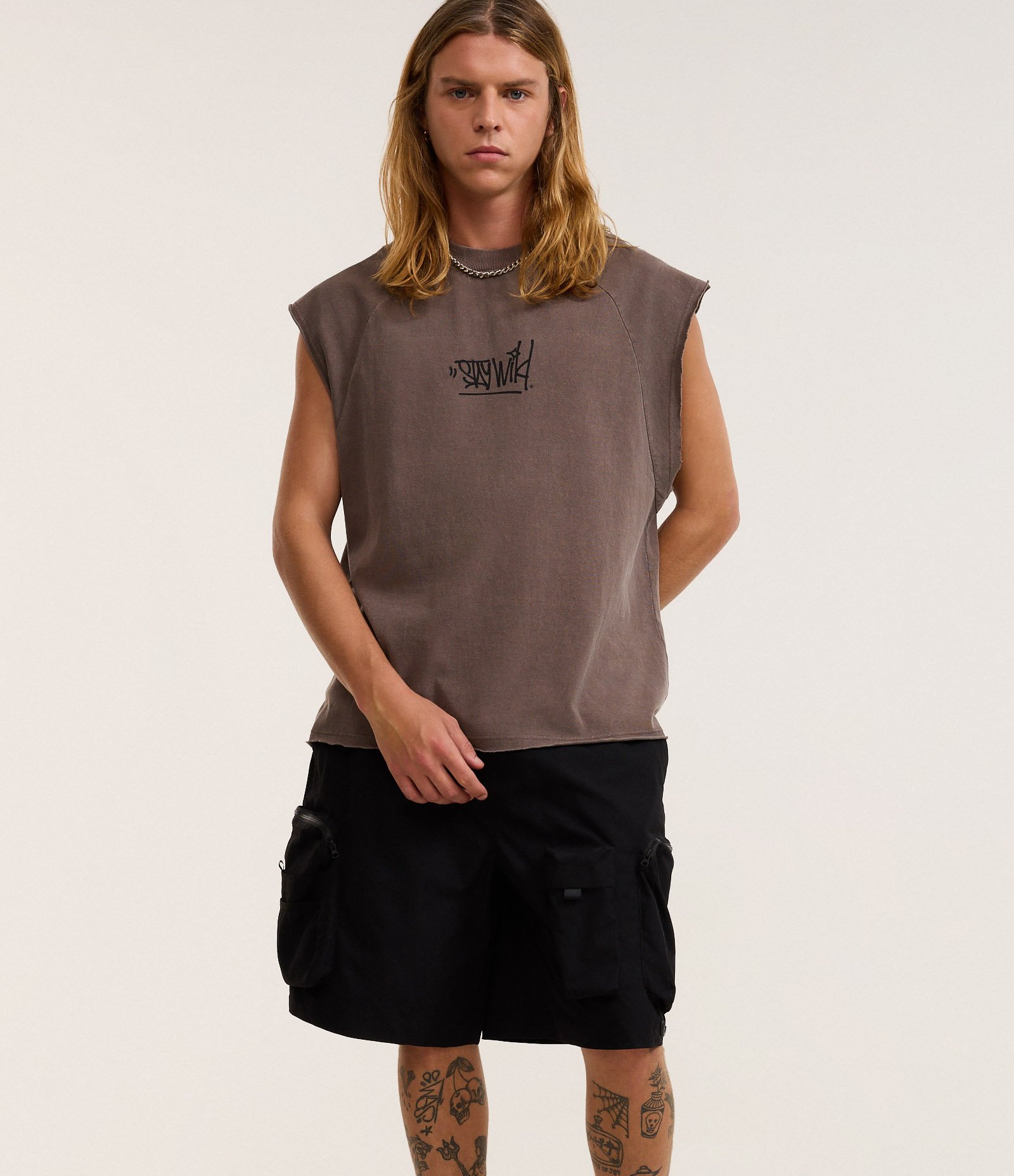 Bermuda Baggy Cropped com Bolsos Preto 5