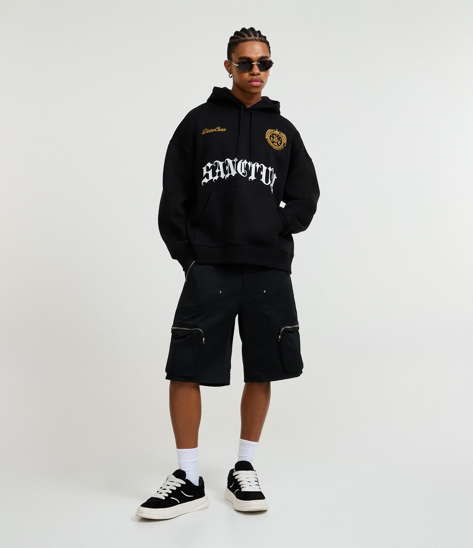 Casaco Boxy em Moletom com Felpa e Estampa Lettering com Bordados Frontais. Preto 2