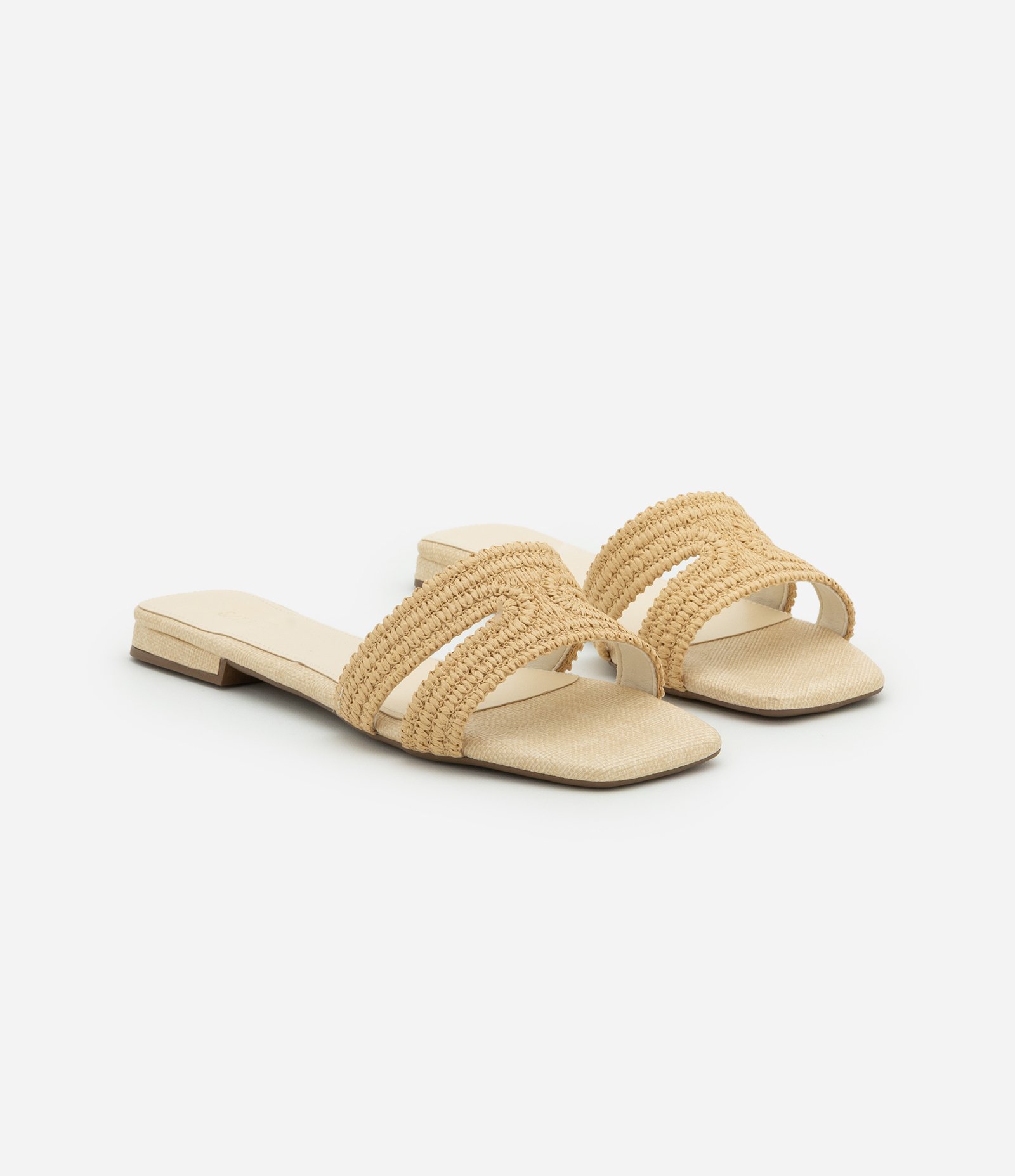 Sandália Rasteira com Tira em H e Efeito Ráfia Bege 2