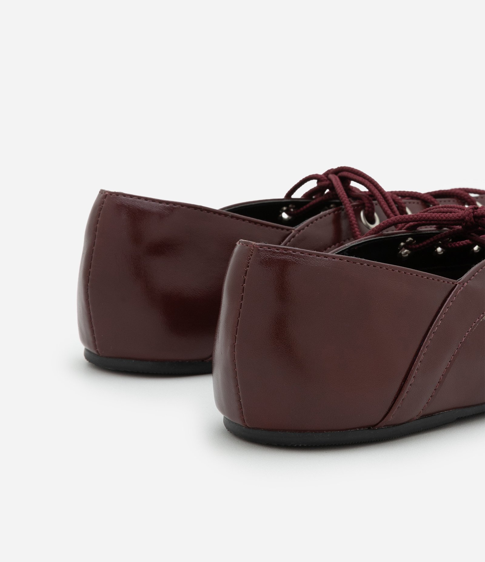 Sapatilha com Ilhós e Cadarço Marsala 6