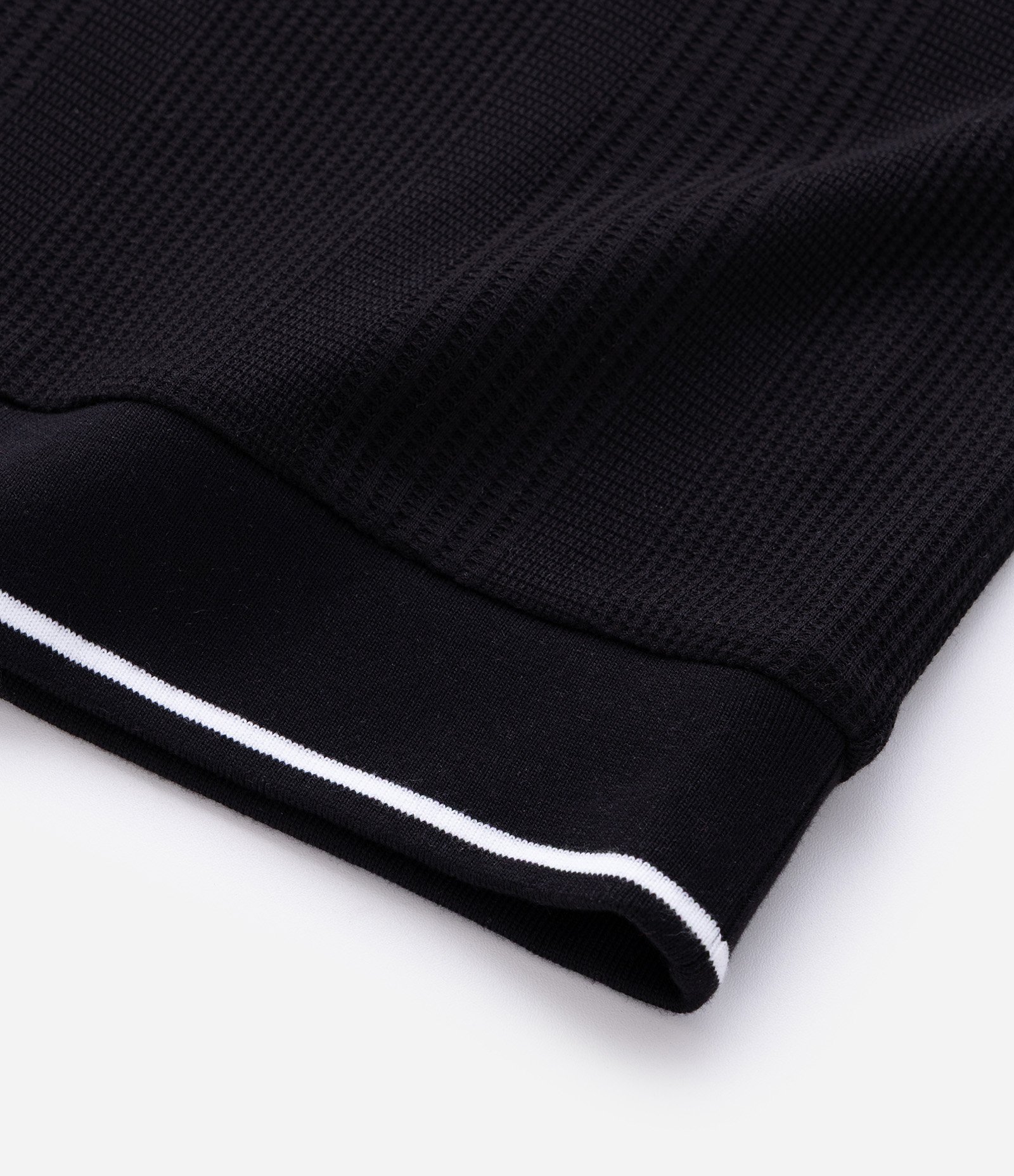 Polo Regular com Textura de Listras e Frisos Contrastantes Preto 9