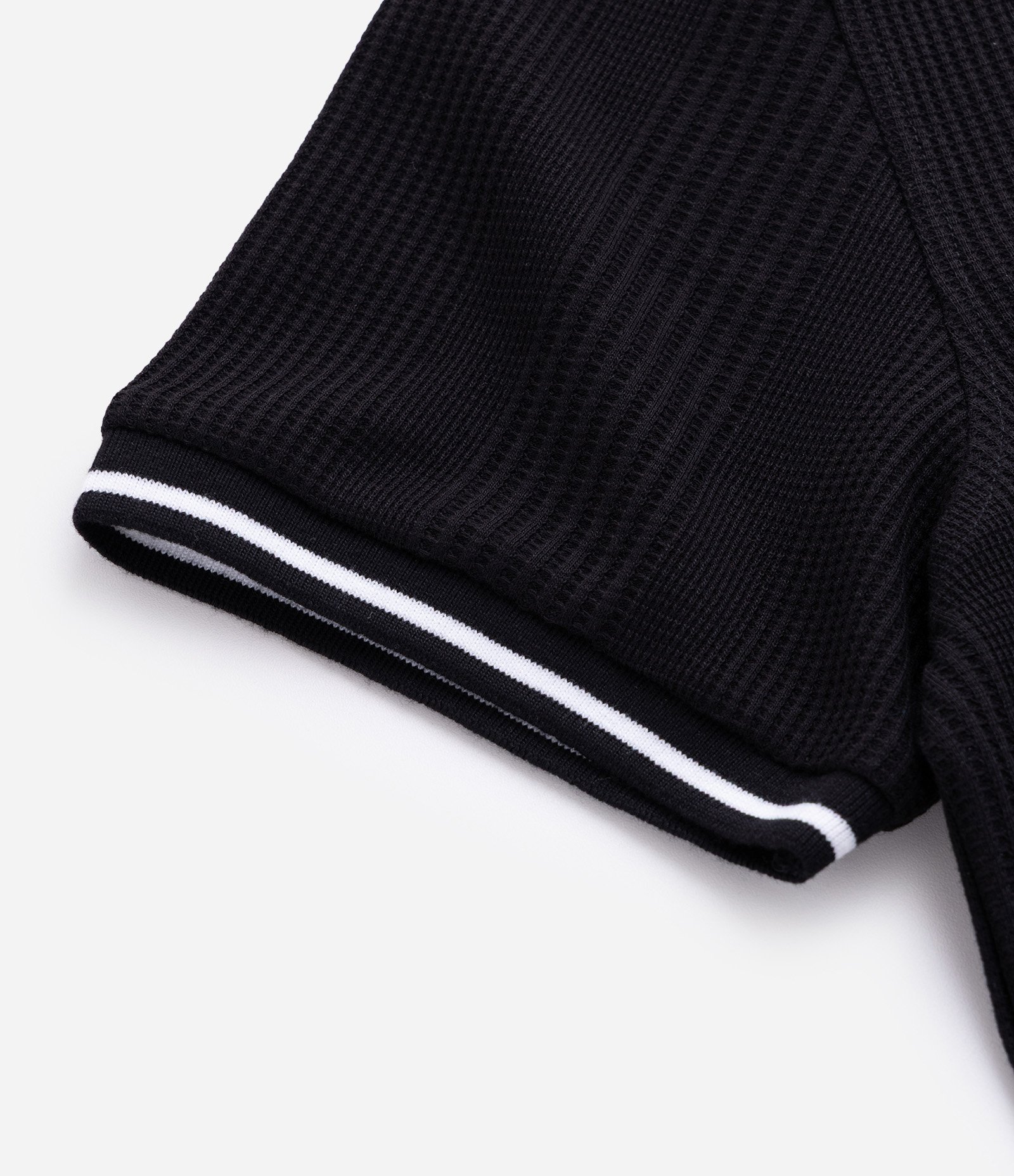 Polo Regular com Textura de Listras e Frisos Contrastantes Preto 10