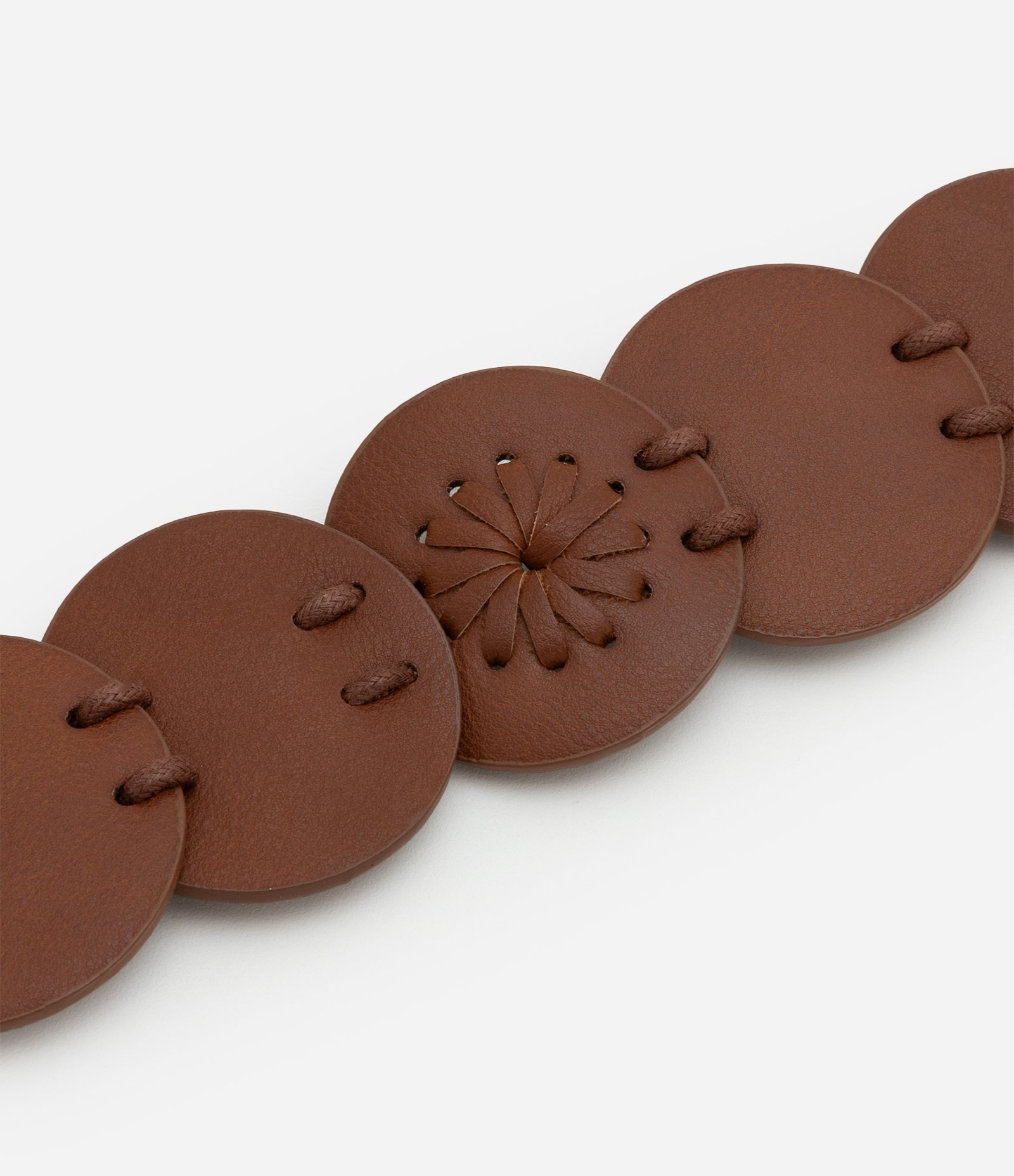 Cinto Western Médio em PU com Discos e Fivela Gravada Marrom 3