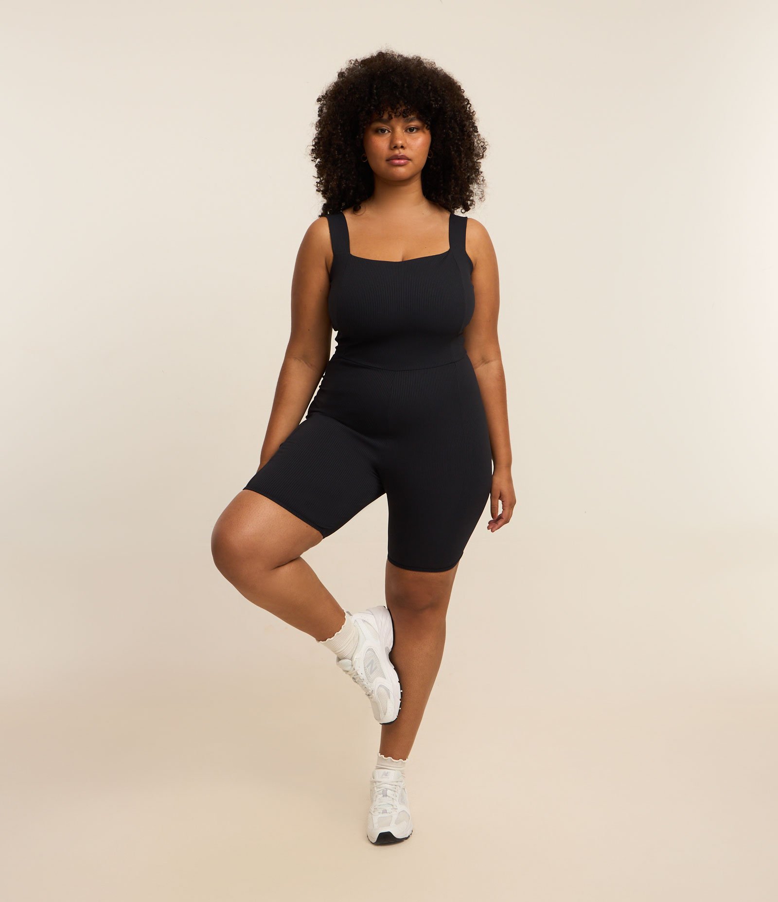 Macaquinho Esportivo em Ribana com Tecnologia Dry Curve & Plus Size Preto 2