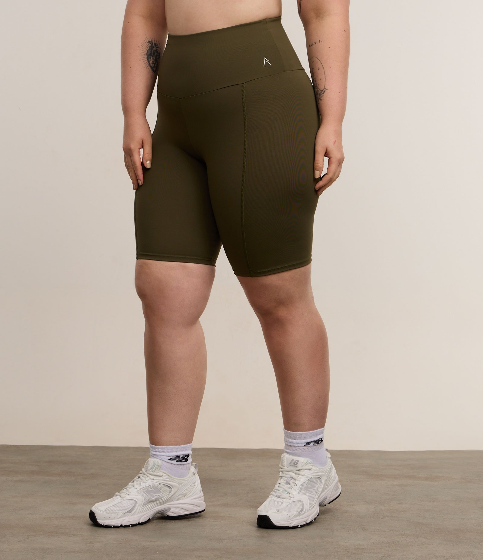 Bermuda Ciclista Esportiva com Tecnologia Dry e Bolso Curve e Plus Size Verde 2