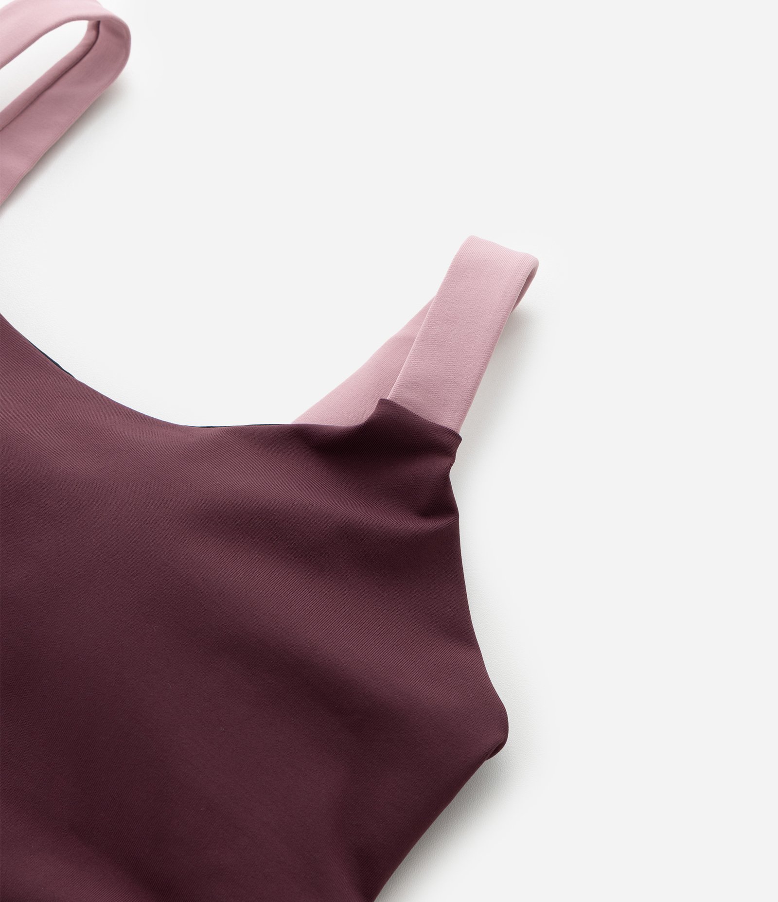 Top Esportivo com Tecnologia Dry e Barra Contrastante Curve e Plus Size Vermelho 7