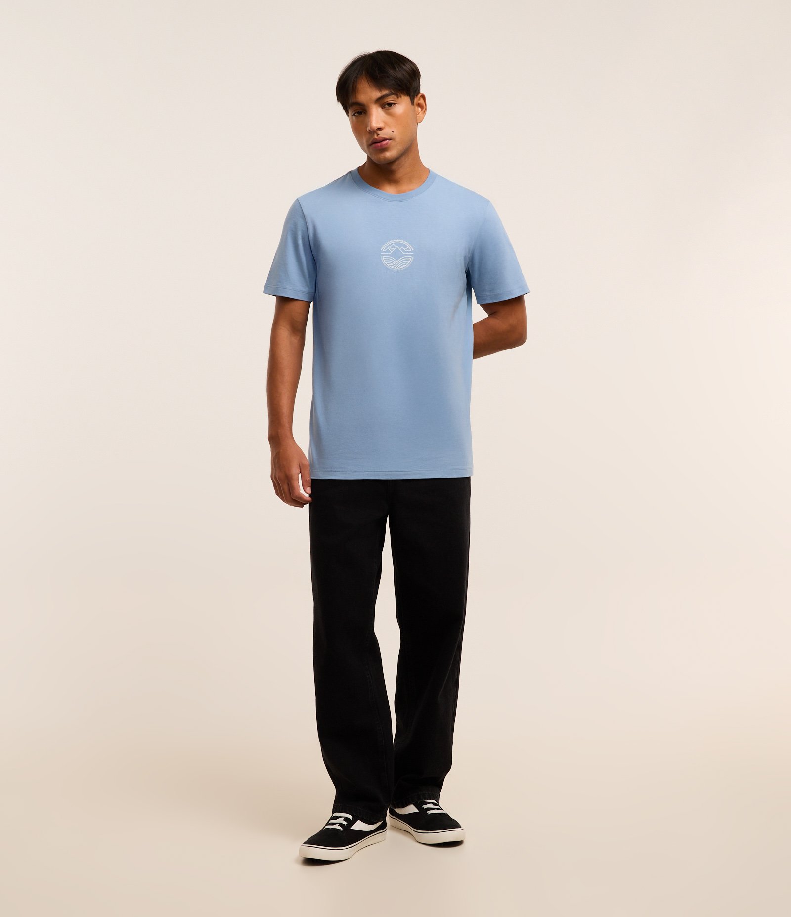 Camiseta Comfort em Algodão com Estampa Mini Silk Minimalista Azul 2