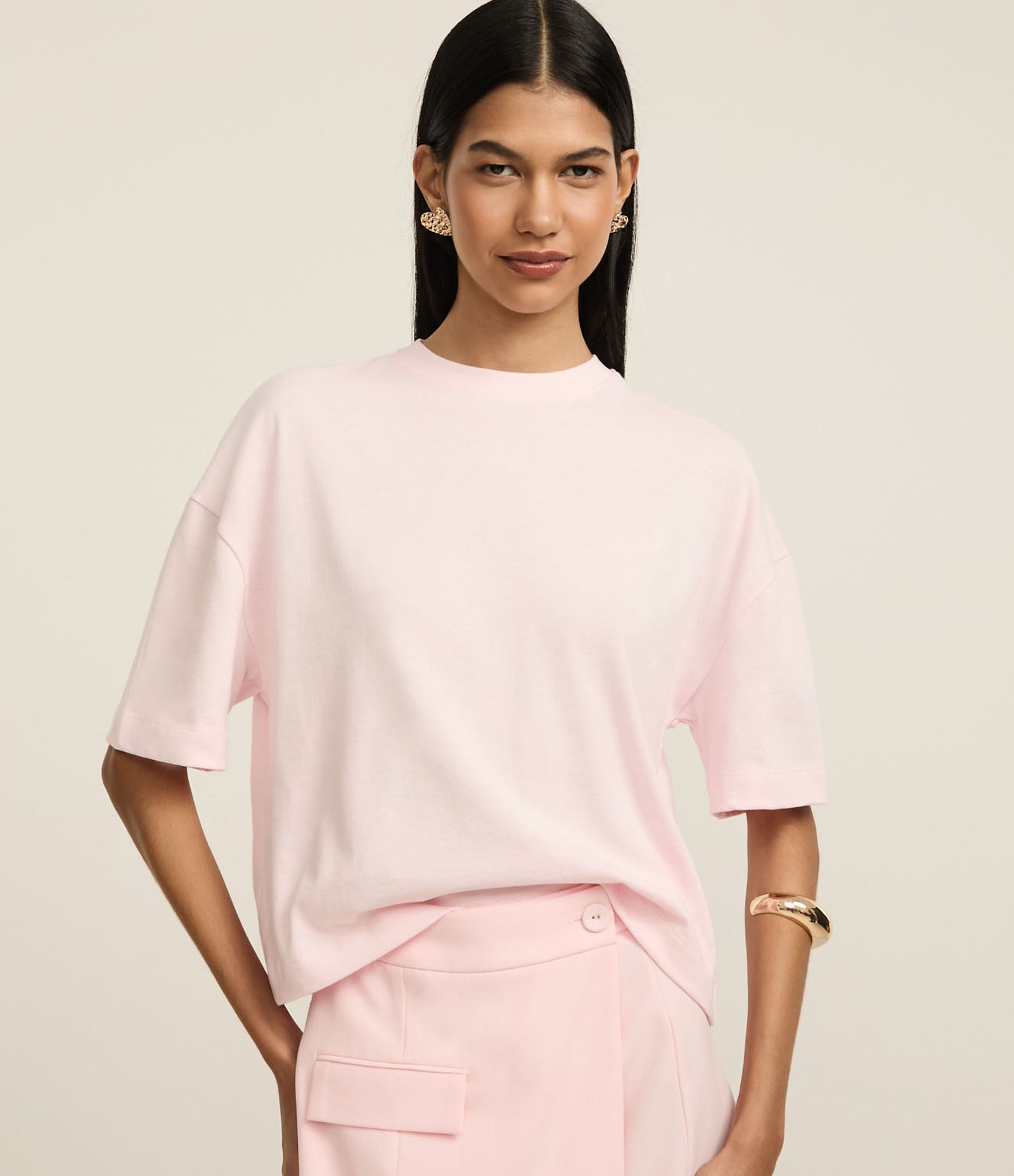 Camiseta Boxy em Algodão com Gola Redonda Rosa 1