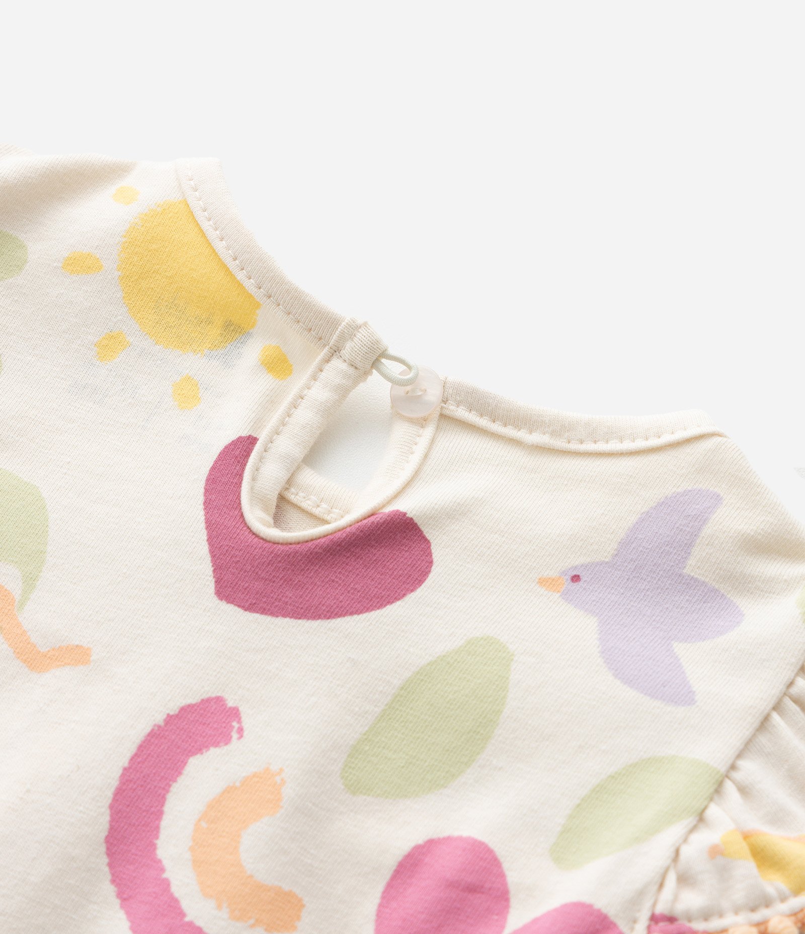 Macaquinho Infantil com Estampa Praia e Babadinhos - Tam RN a 18 meses Bege 5