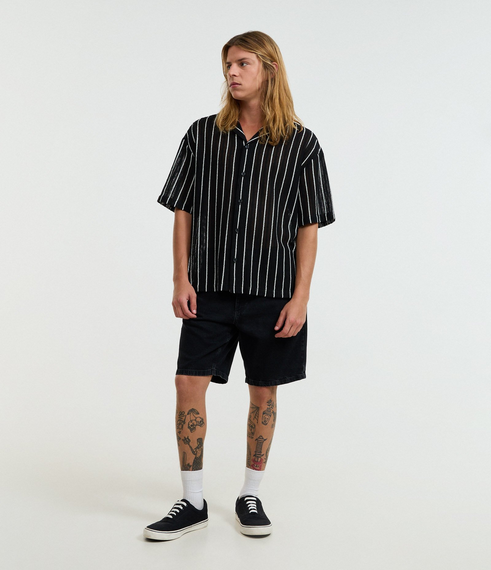 Camisa Boxy em Tricô com Estampa Listras Preto 2