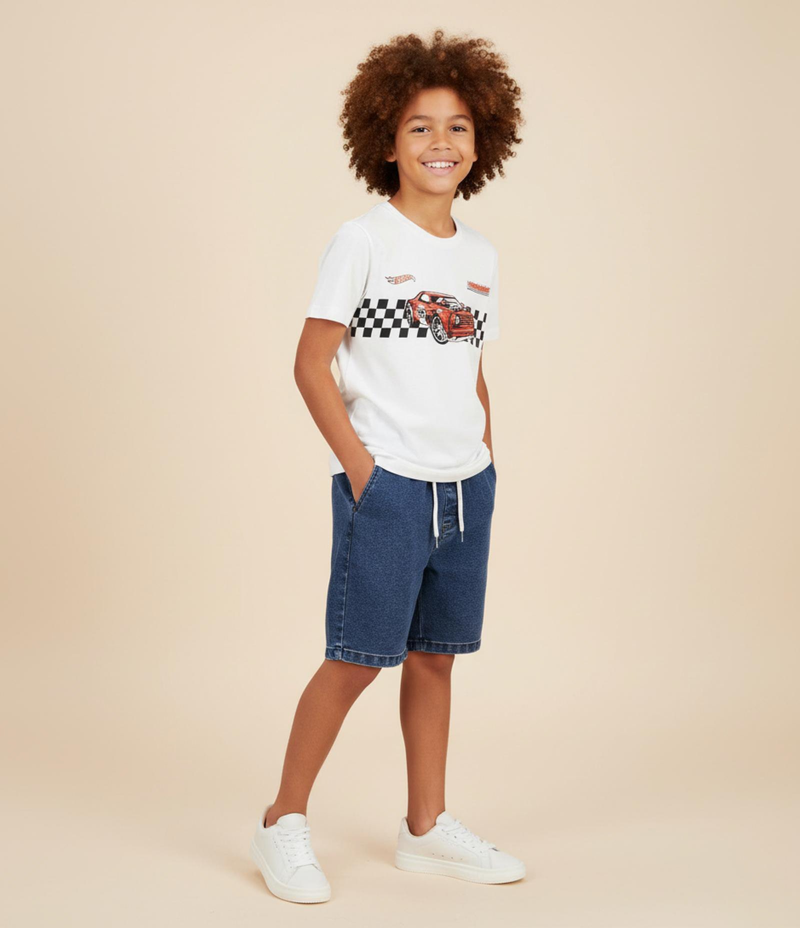 Camiseta Infantil com Estampa Hot Wheels - Tam 4 a 12 Anos Branco 1