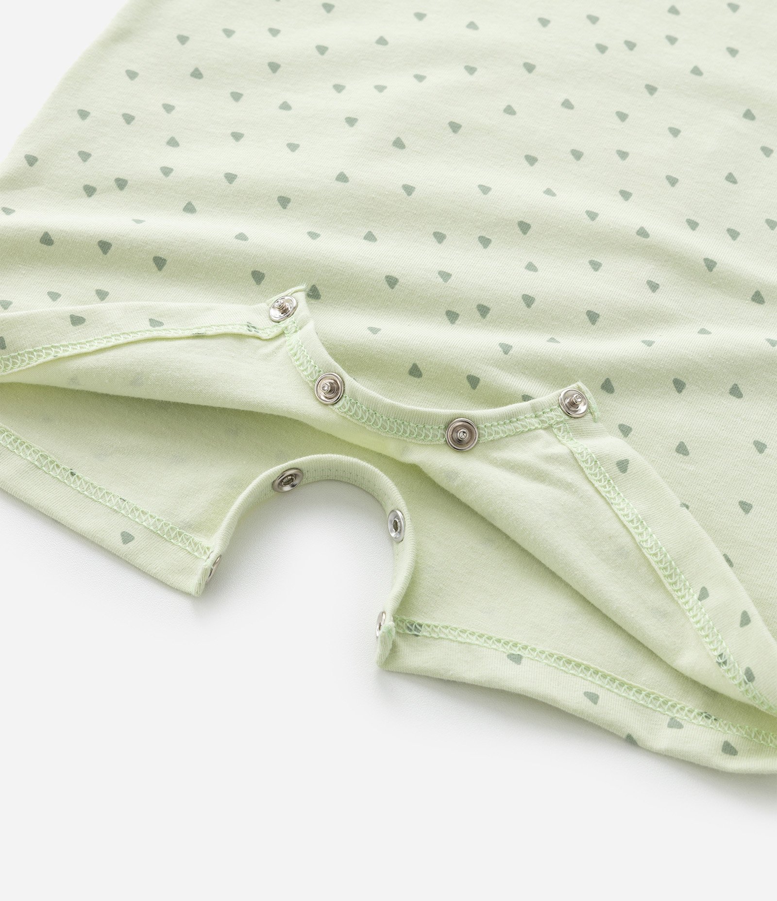 Macacão Curto Infantil Estampado com Bordado - Tam 0 a 18 meses Verde 7