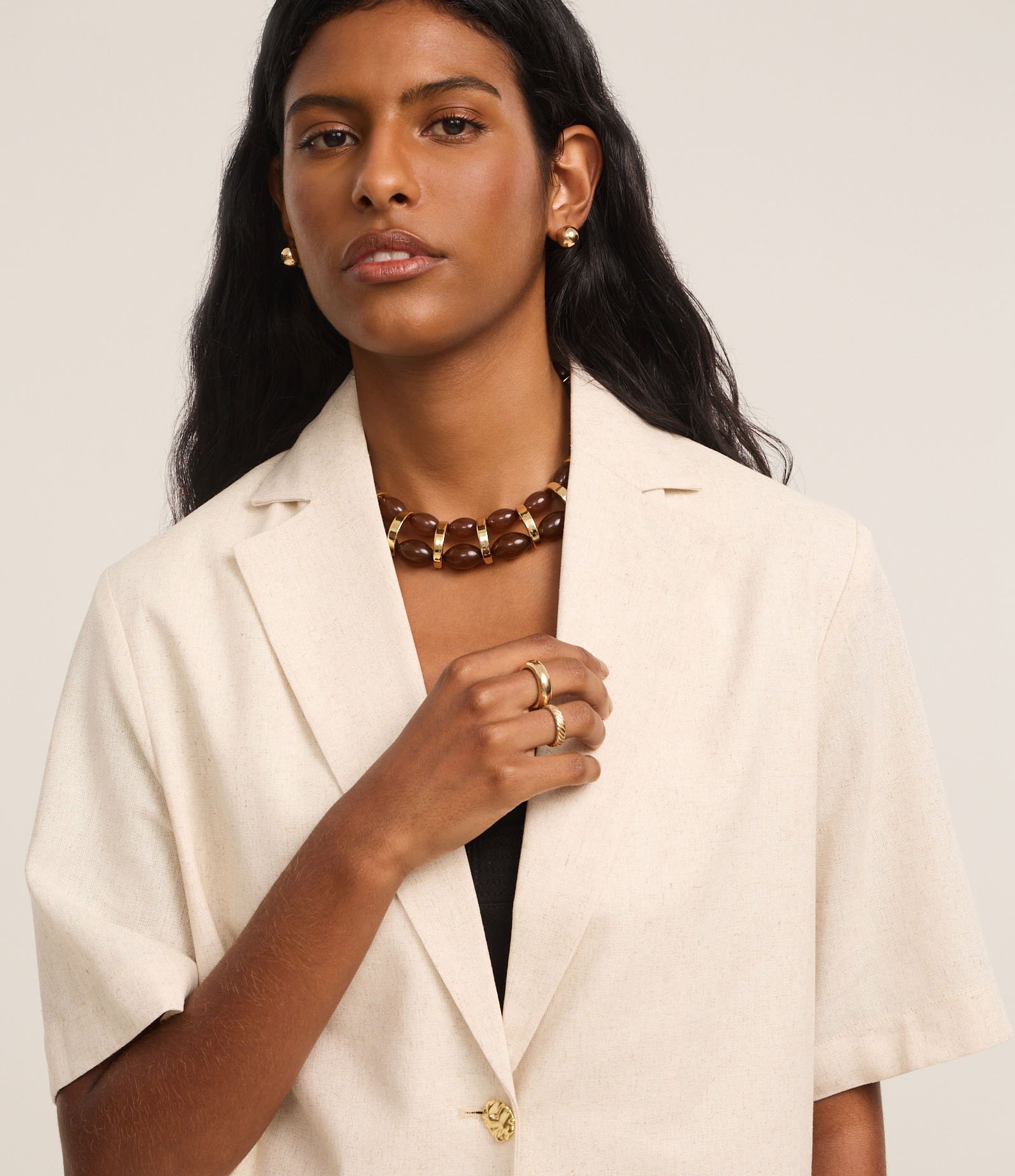 Blazer em Viscolinho com Botão Único e Manga Curta Bege 3