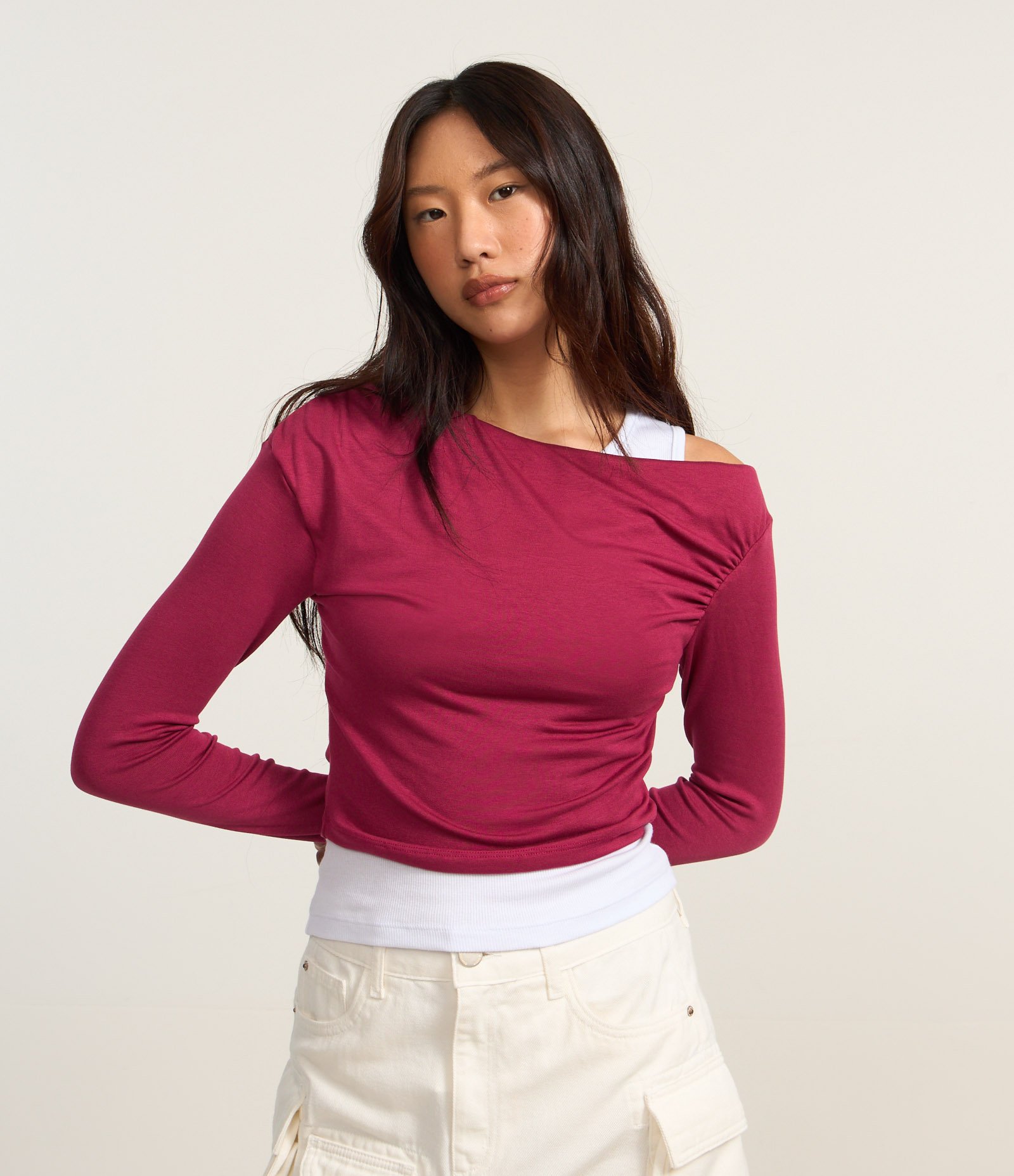 Blusa em Ribana Dupla Sobreposta com Drapeados Bordô 1