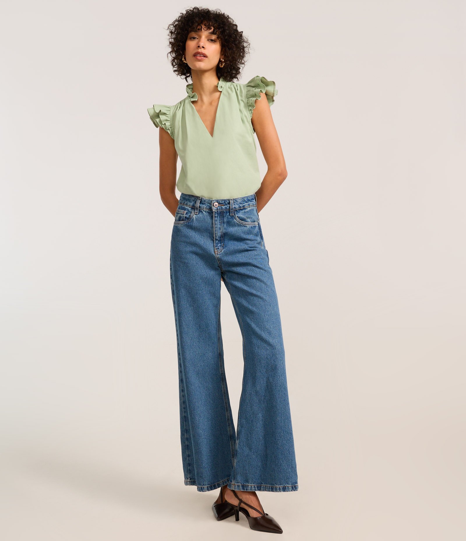 Blusa em Tricoline com Manga Borboleta e Babadinhos Verde 2