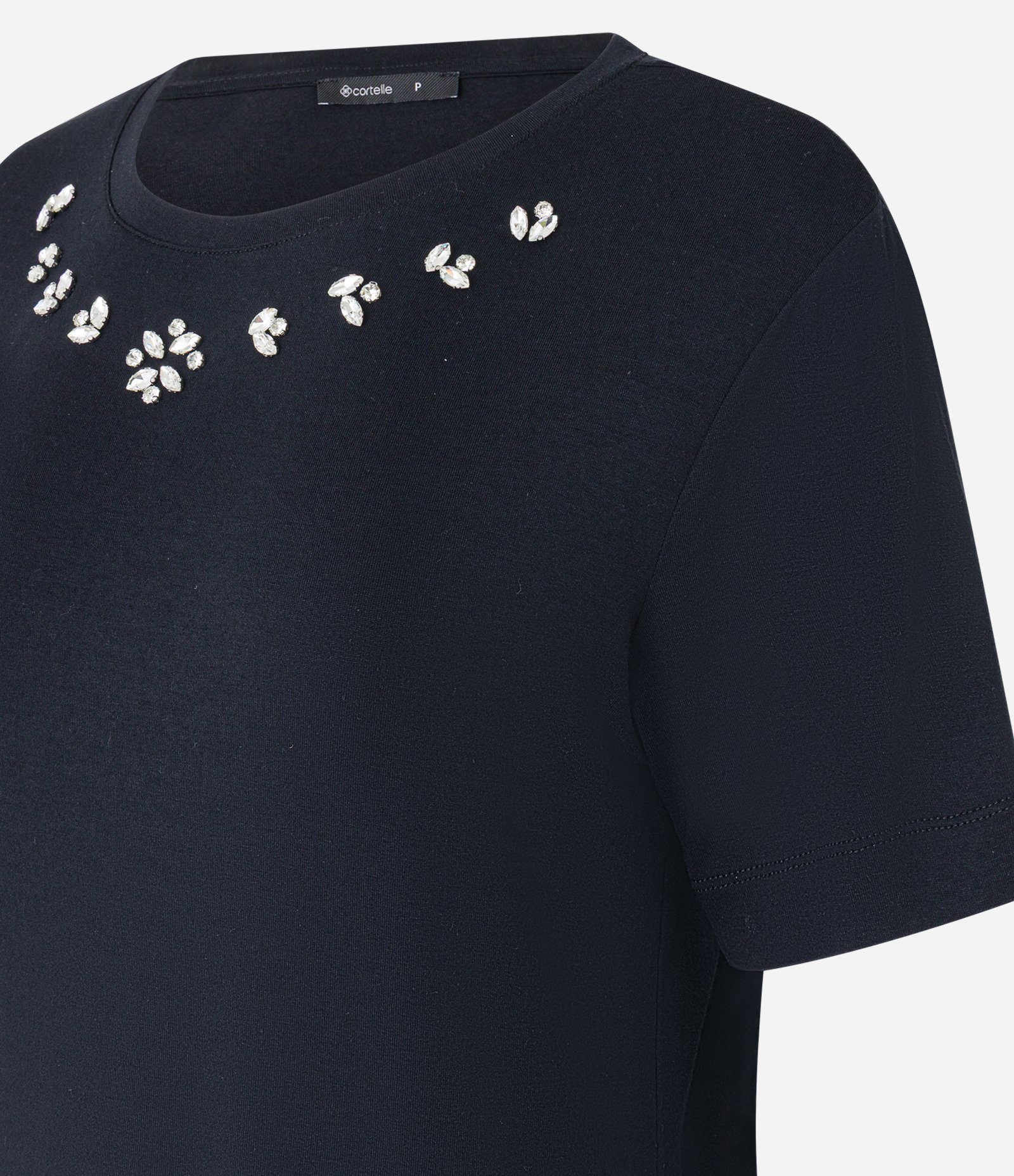 Camiseta T-Shirt em Viscose com Aplicação de Strass Preto 5