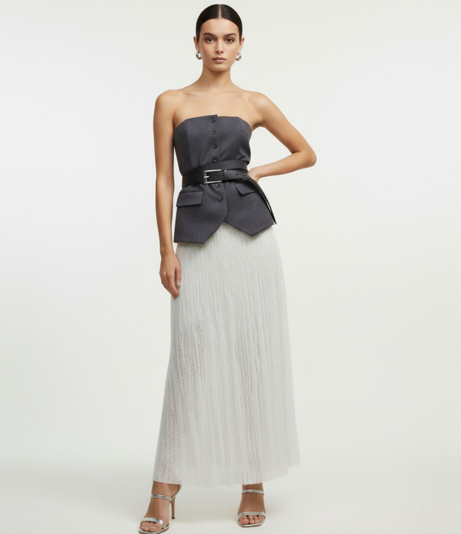 Saia Evasê New Midi com Renda Sem Forro Texturizada Branco 1