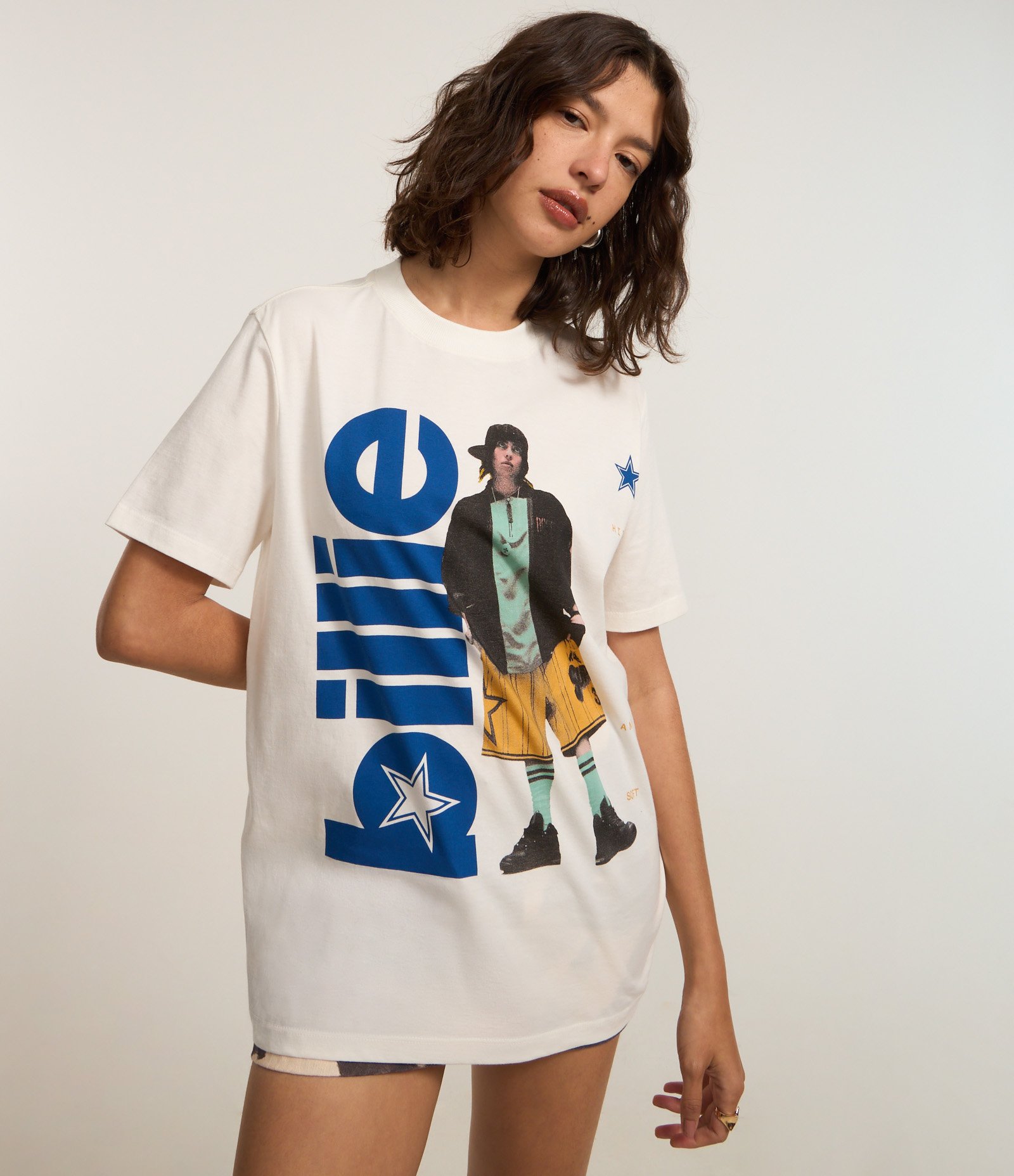 Camiseta Alongada em Algodão com Estampa Billie Eilish Branco 2