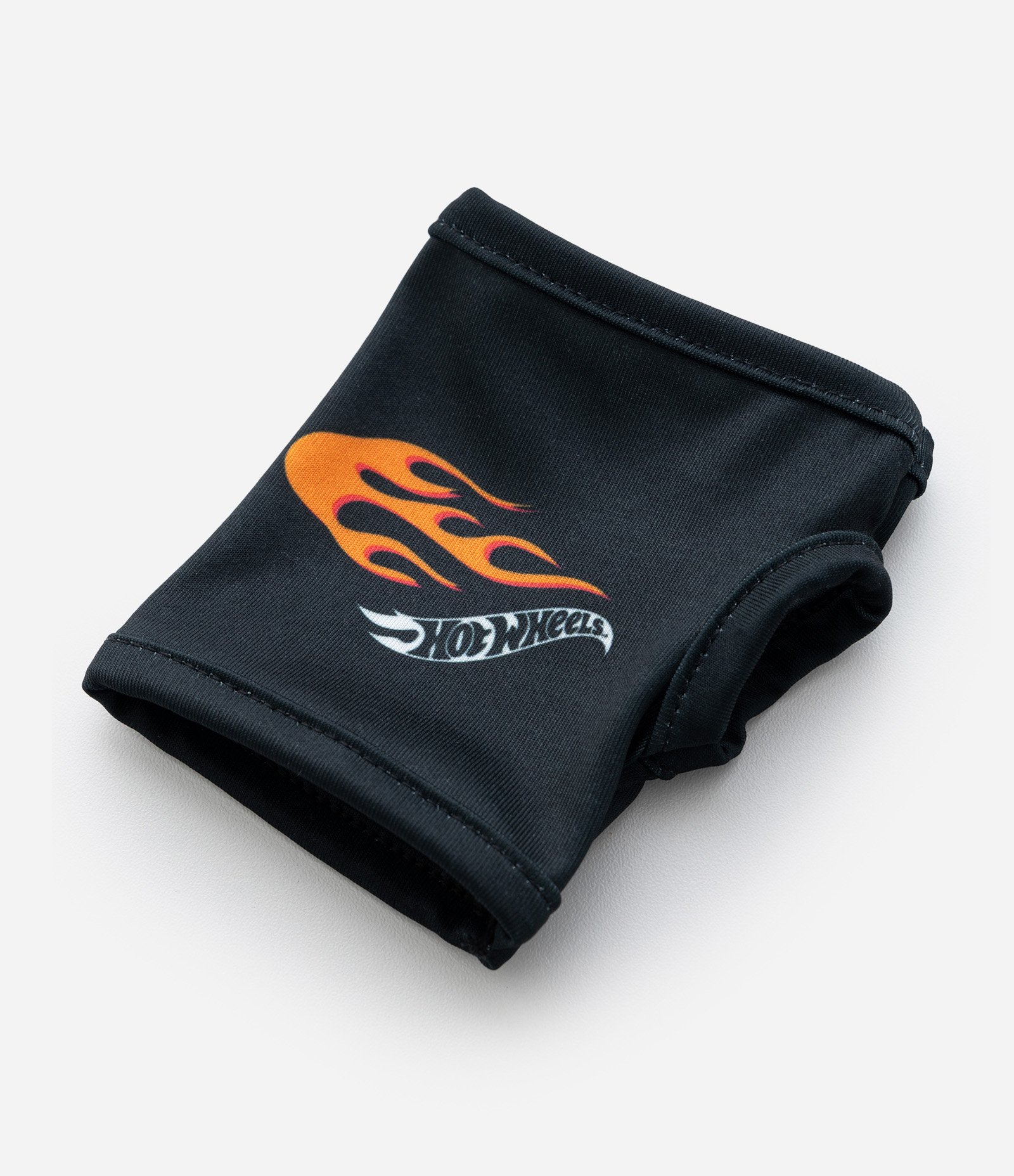 Macacão Infantil com Luvas e Estampa Hot Wheels - Tam 3 a 8 Anos Preto 4