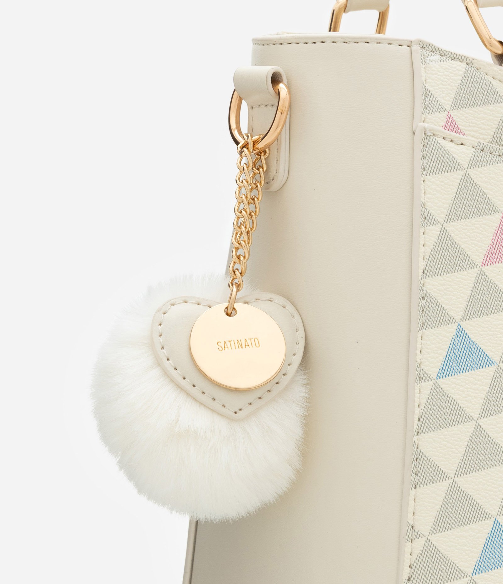 Bolsa Satchel em PU com Estampa Triângulo e Charm de Coração Off White 7