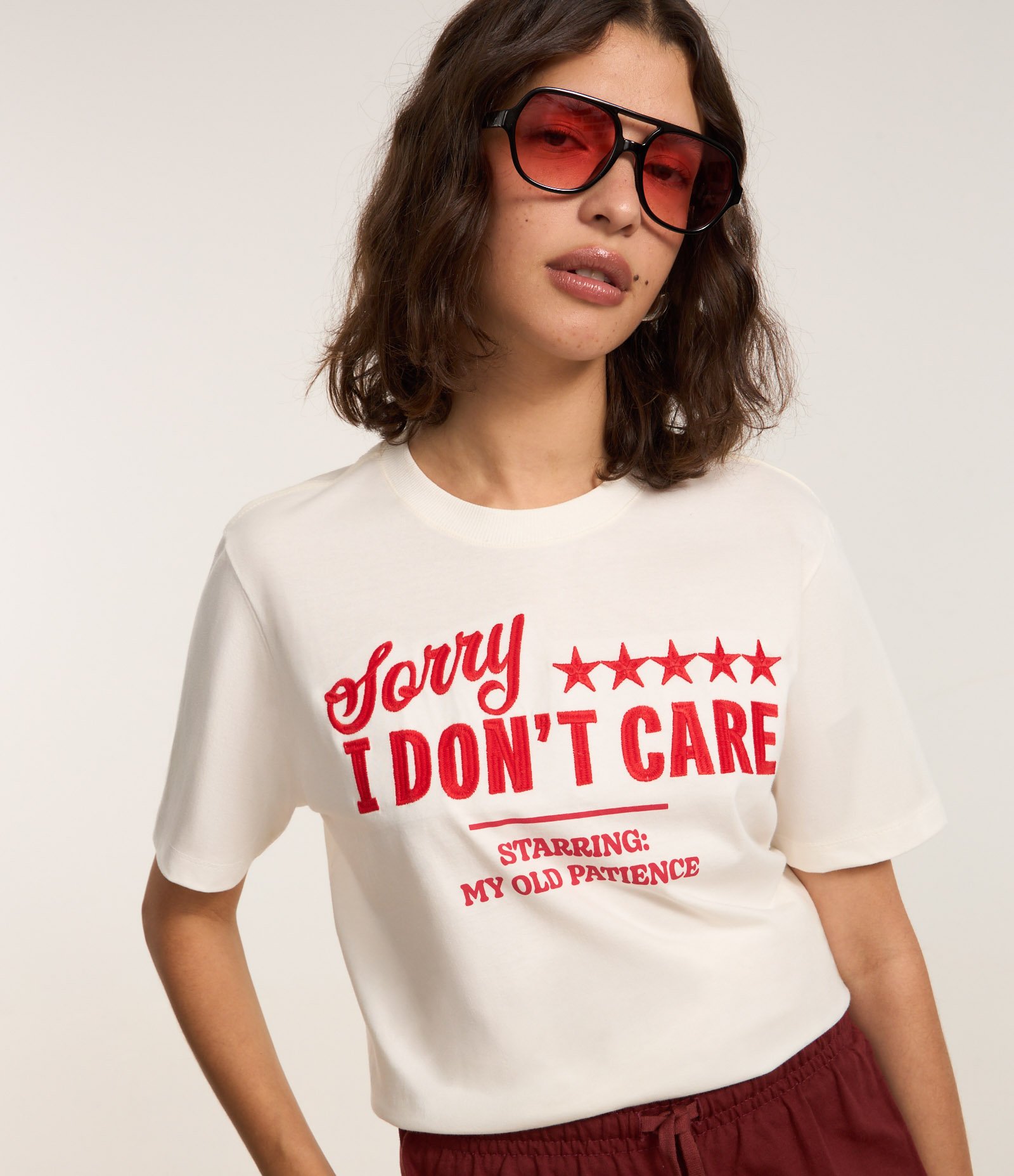 Camiseta Alongada em Algodão com Lettering Sorry I Dont Care Branco 1