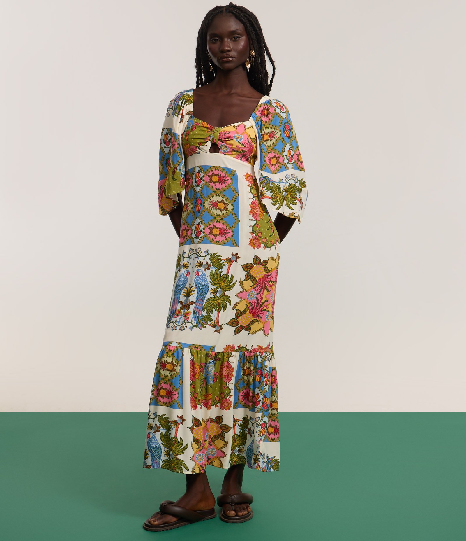 Vestido Long Midi com Estampa Tropical Multicores 5