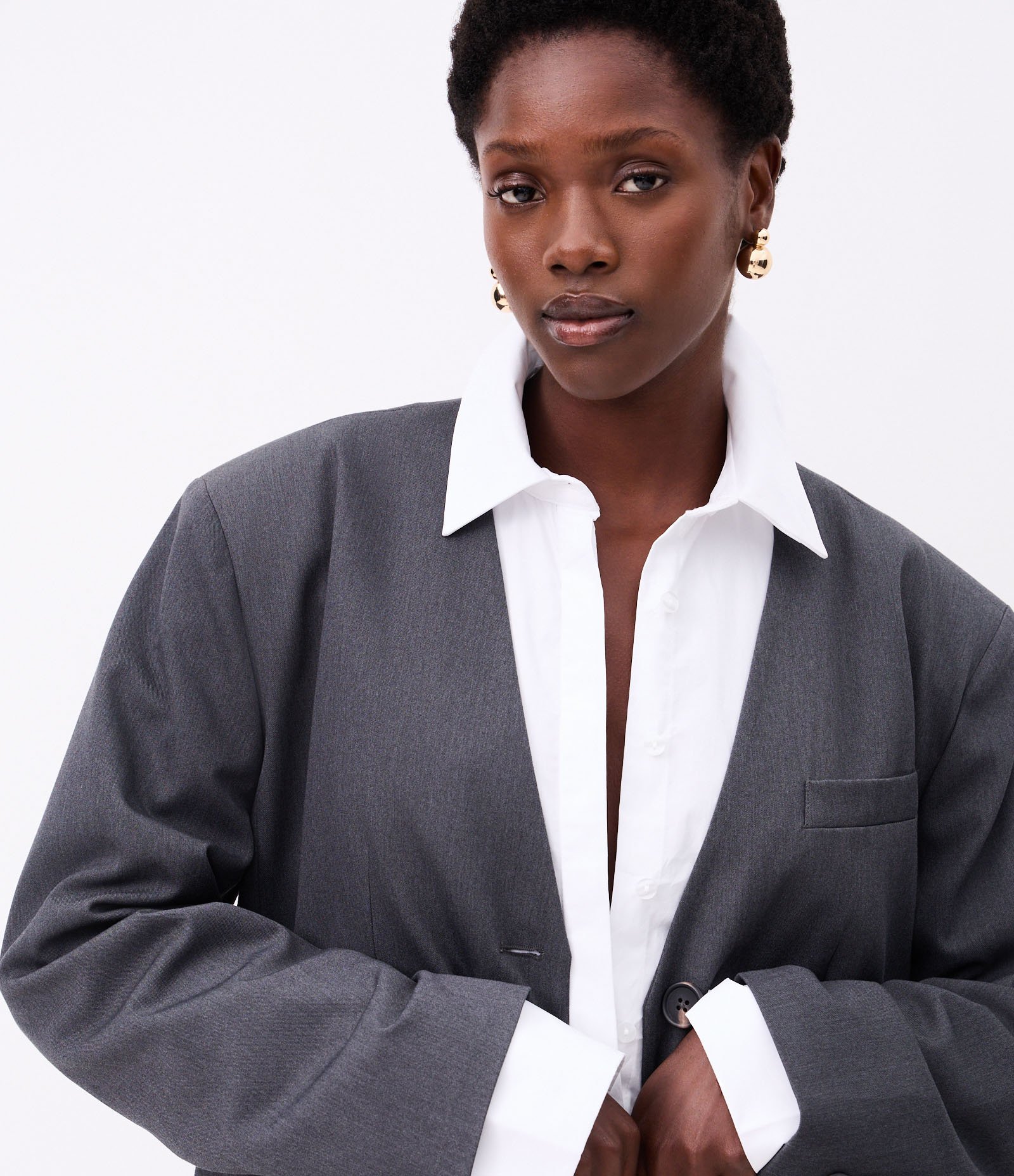 Blazer Maxi Overiszed Alfaiatado com Lapela Removível Cinza 4