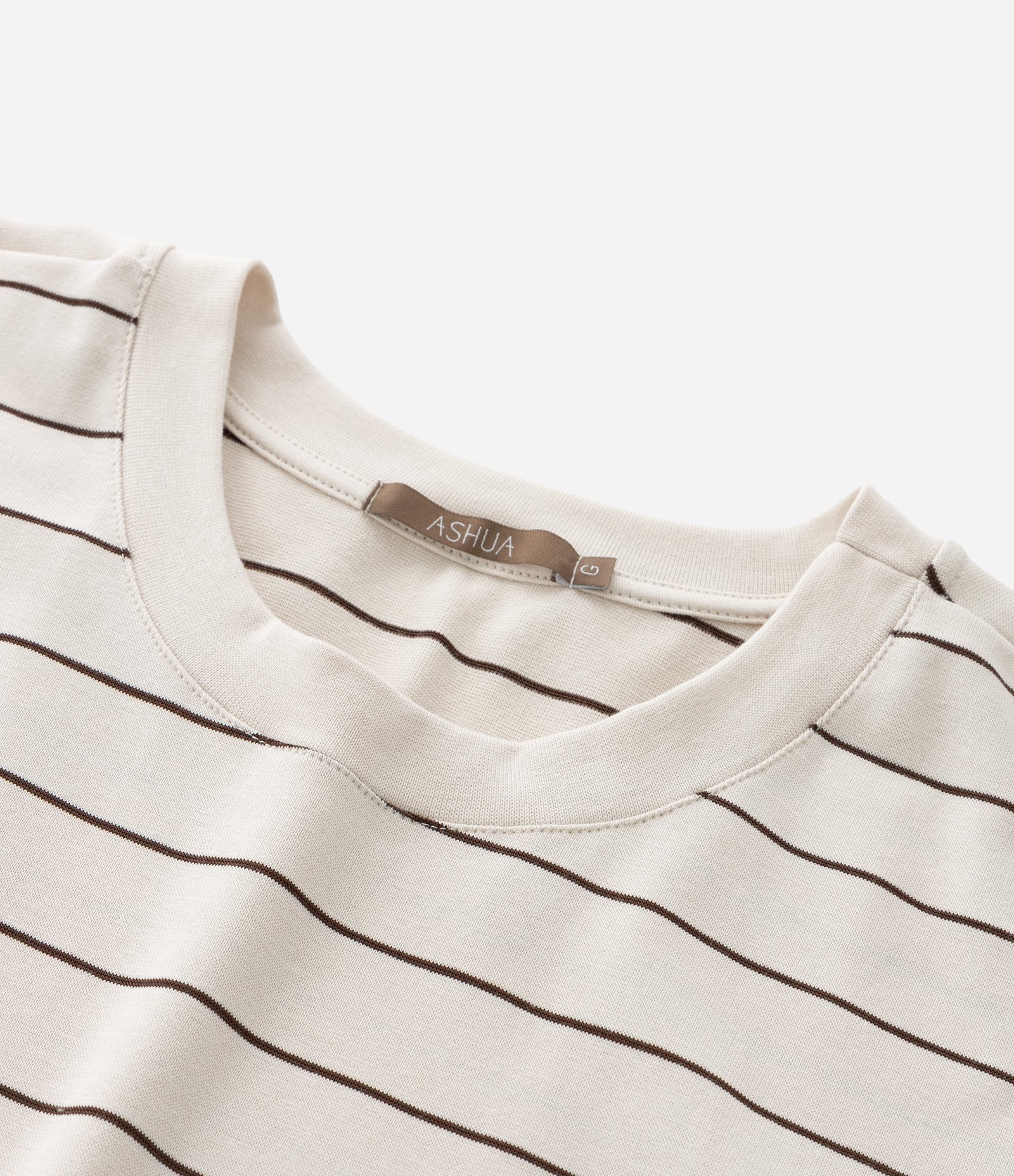 Blusa Regata em Ribana com Listras Curve & Plus Size Bege 7