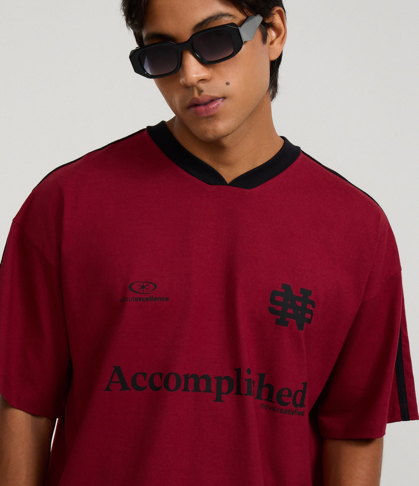 Camiseta Esportiva Oversized em Algodão com Estampa Localizada e Lettering Bordô 4
