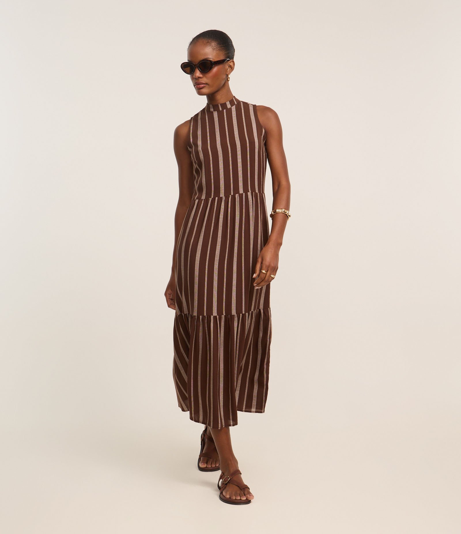 Vestido Evasê Midi em Viscose com Listras Desencontradas Marrom 2