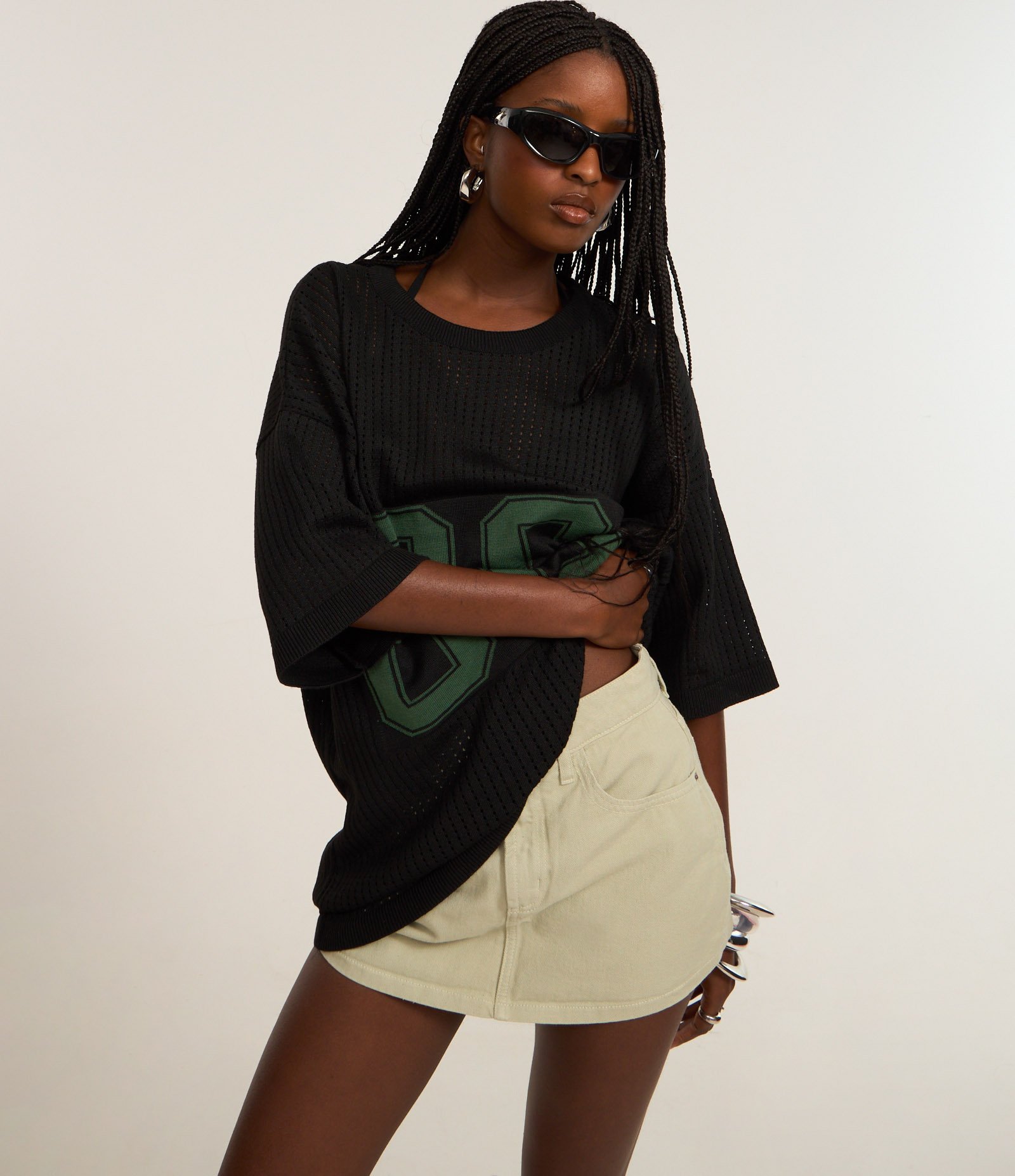 Short Saia Curto em Sarja com Passantes e Bolsos Verde 2