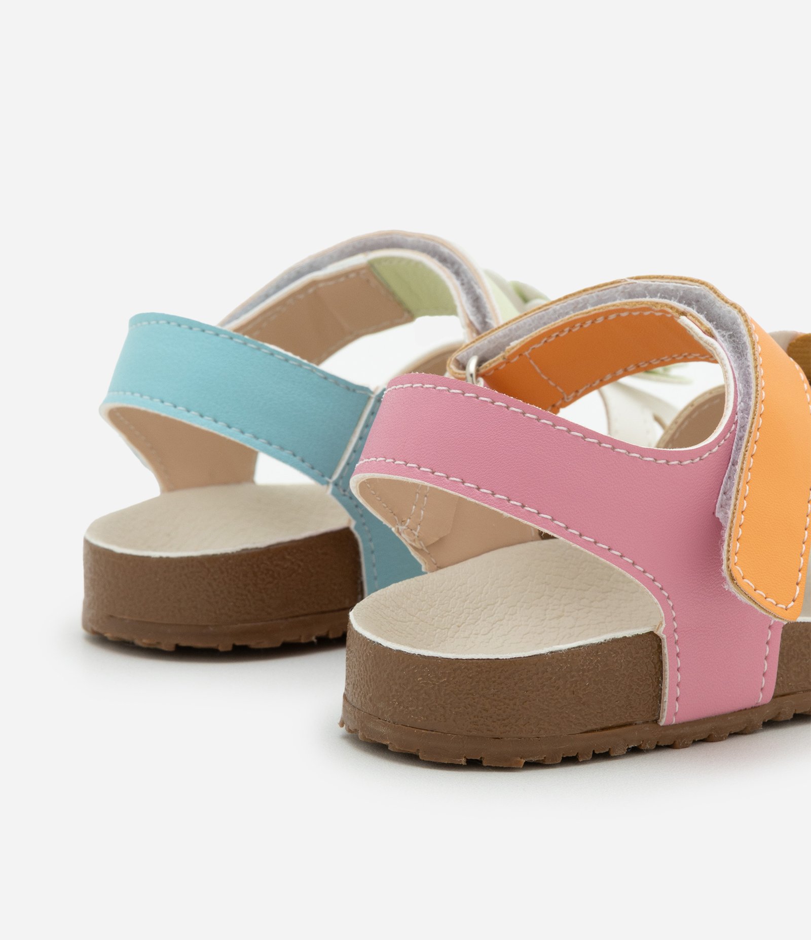 Sandália Infantil com Florzinhas Aplicadas - Tam 20 ao 21 Multicores 2